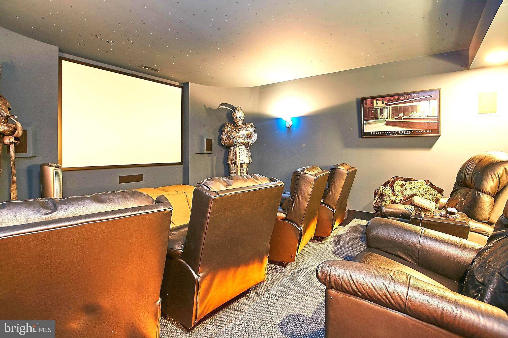 CHAIN BRIDGE TERRACE - Residential