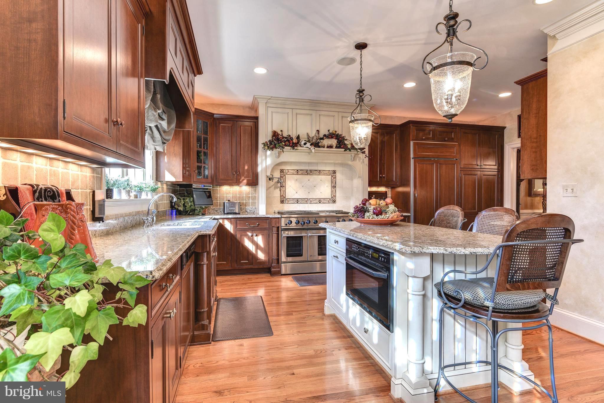 CHAIN BRIDGE TERRACE - Residential