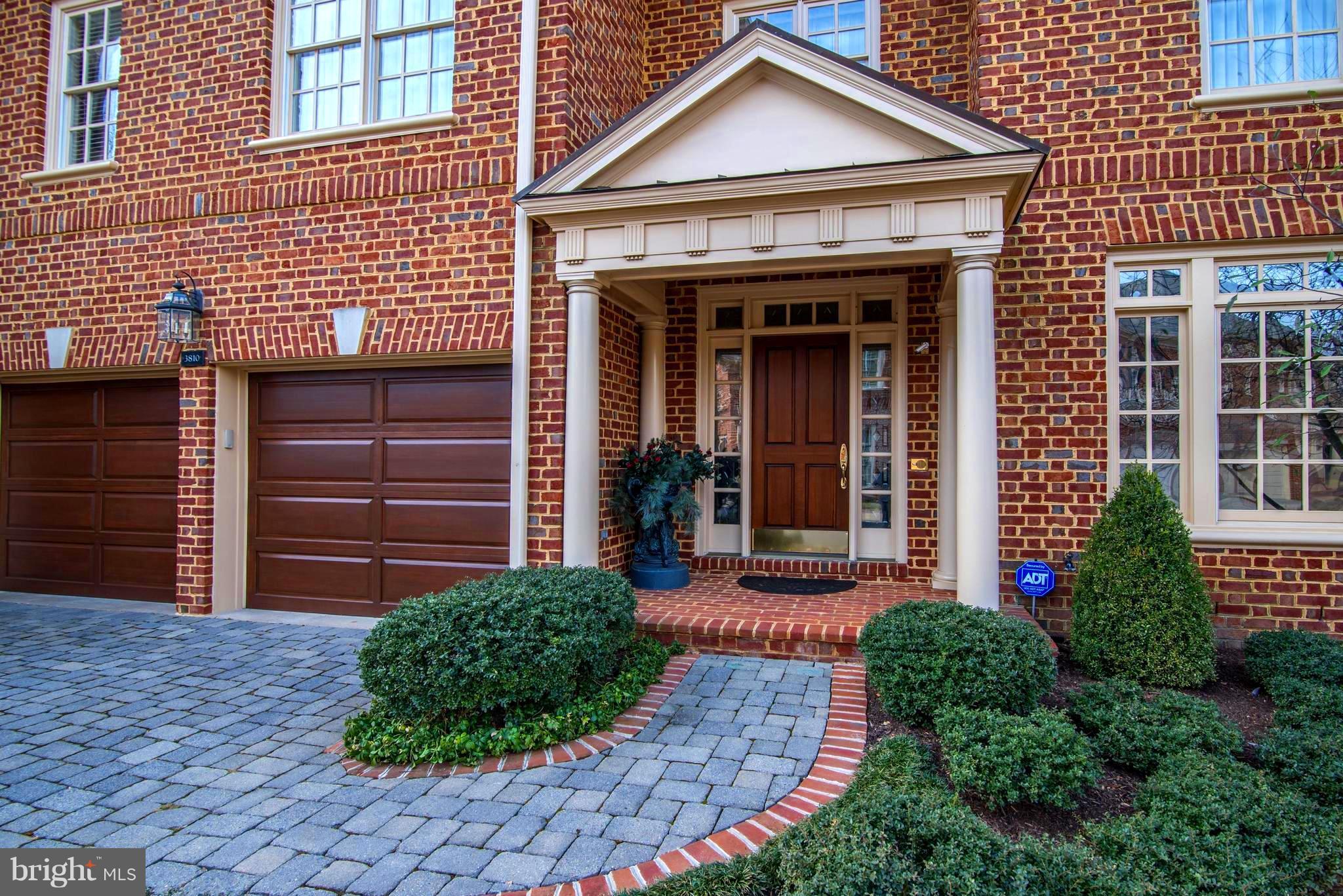 CHAIN BRIDGE TERRACE - Residential