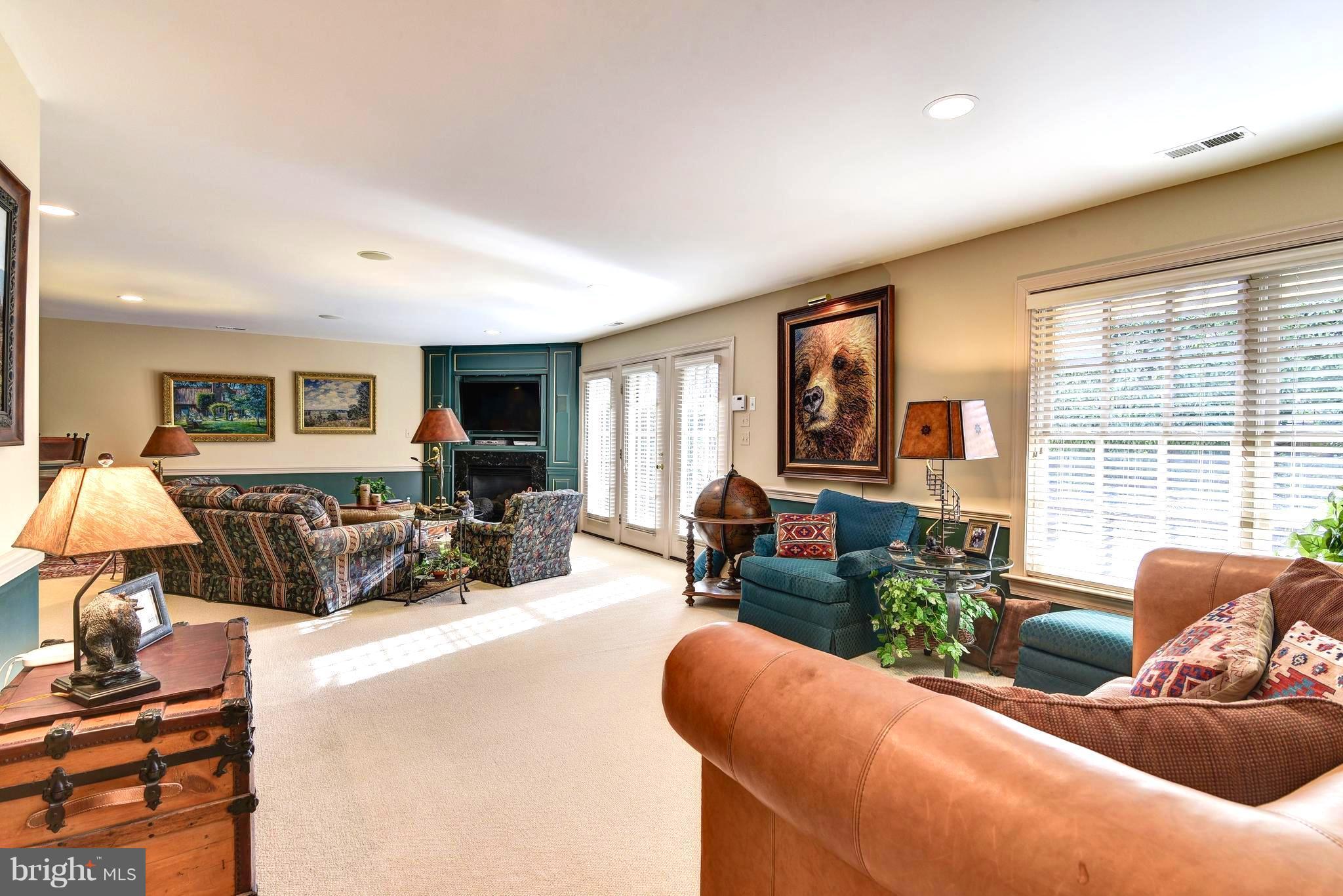 CHAIN BRIDGE TERRACE - Residential