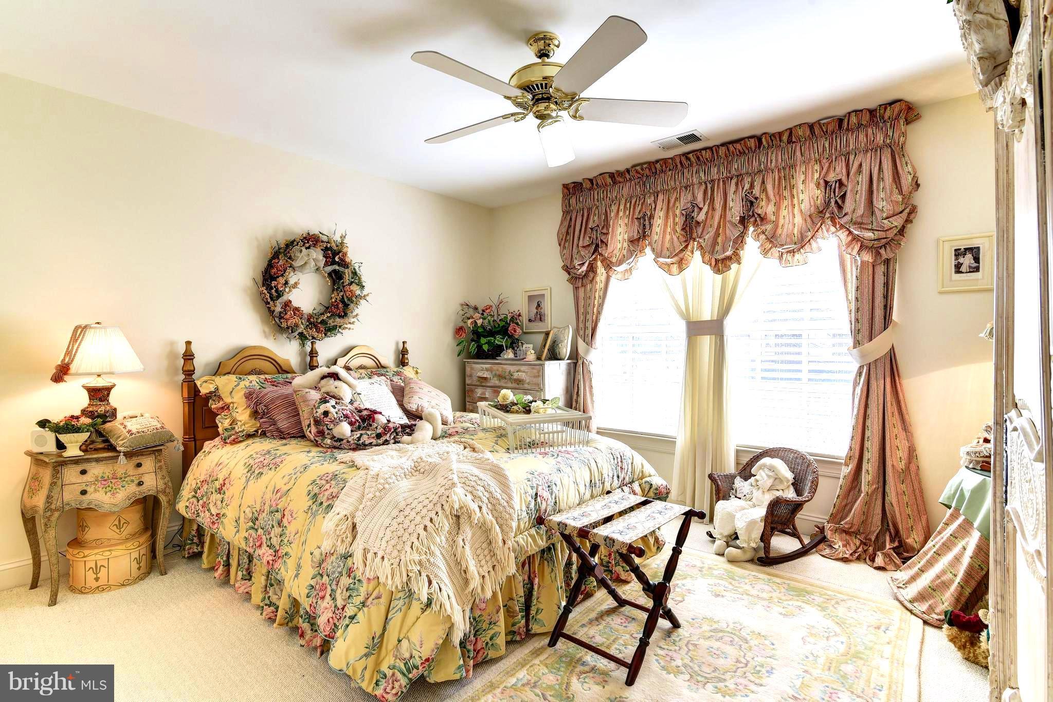 CHAIN BRIDGE TERRACE - Residential