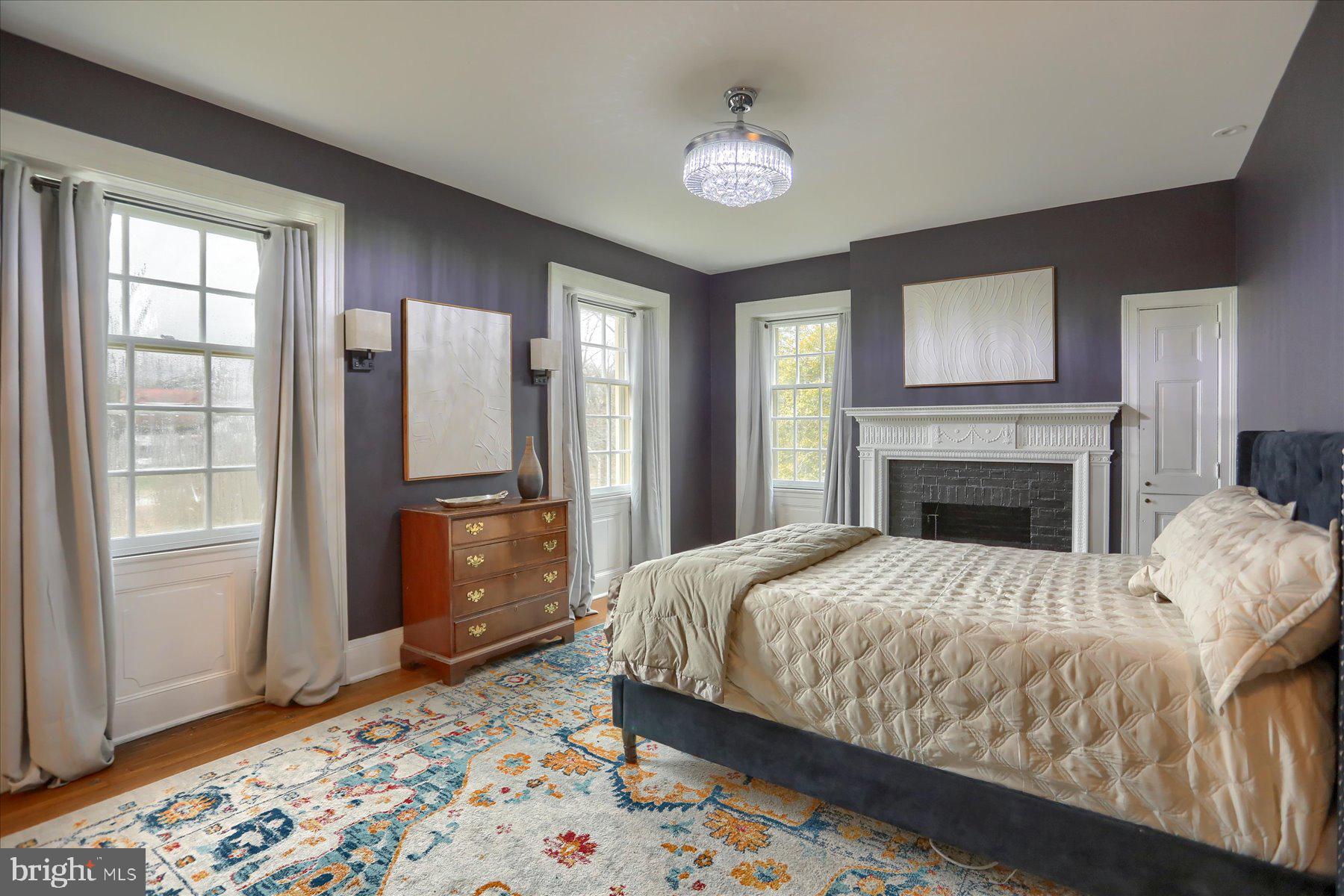 ROLAND PARK - Residential