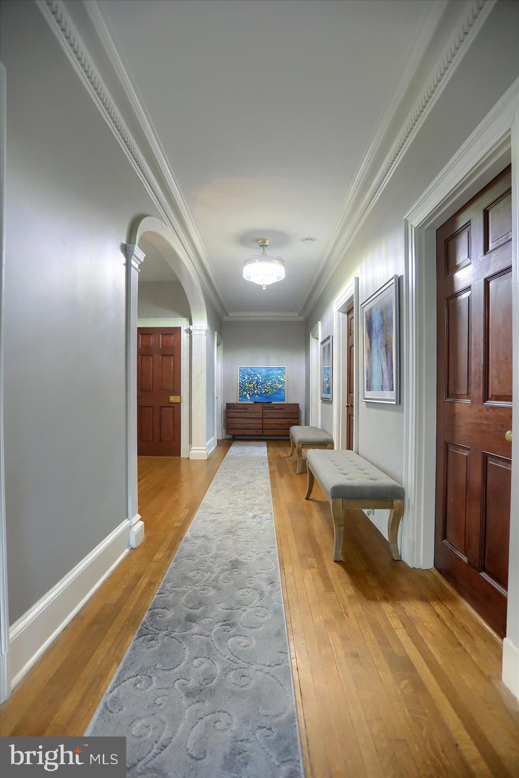 ROLAND PARK - Residential