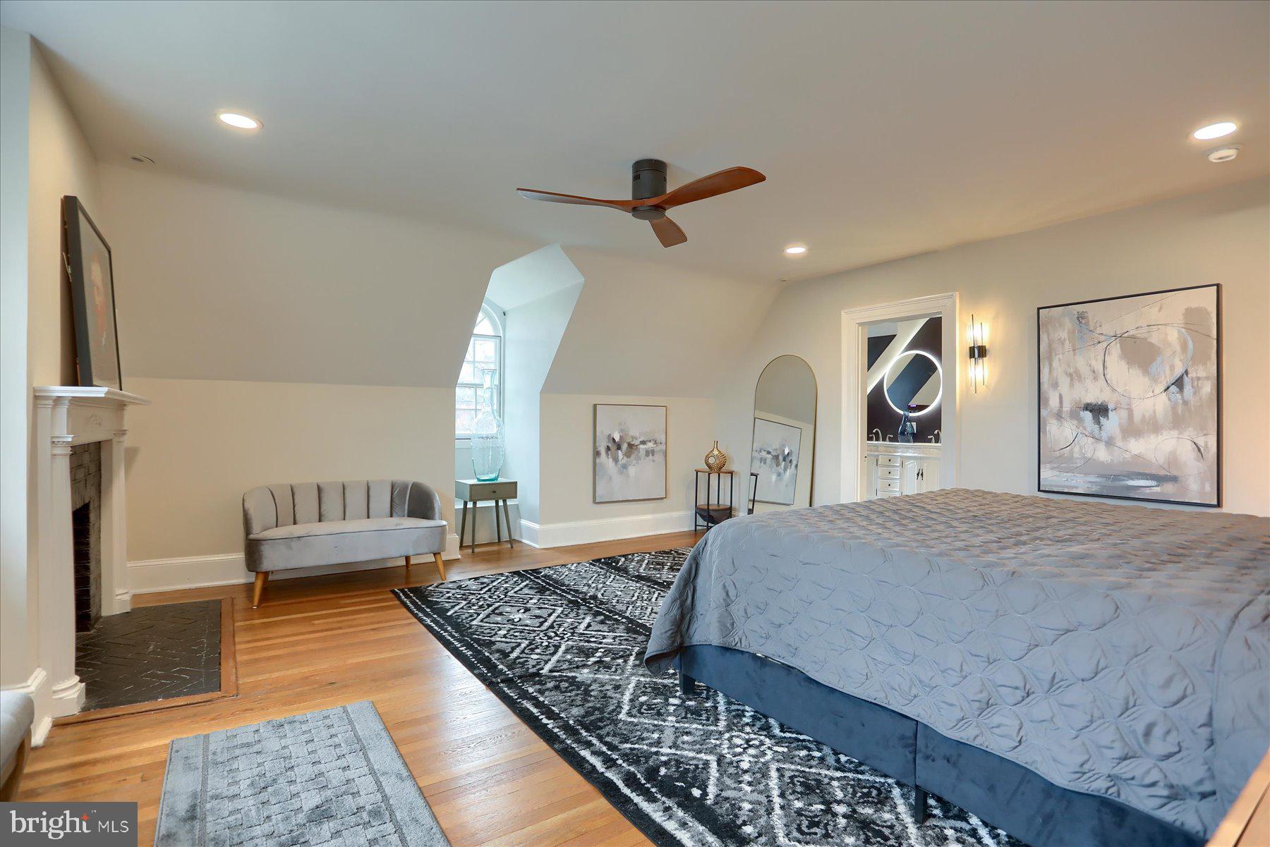 ROLAND PARK - Residential