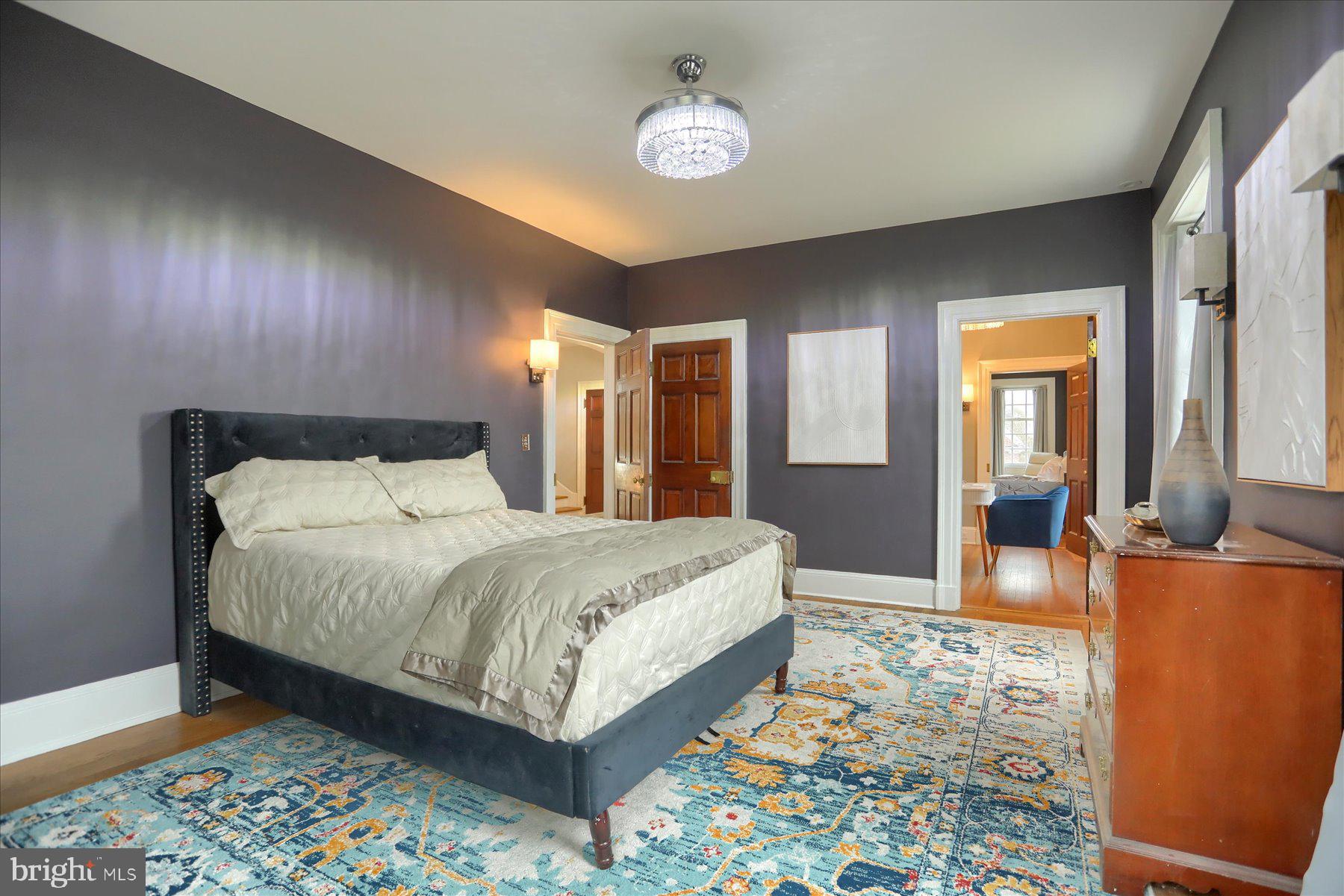 ROLAND PARK - Residential