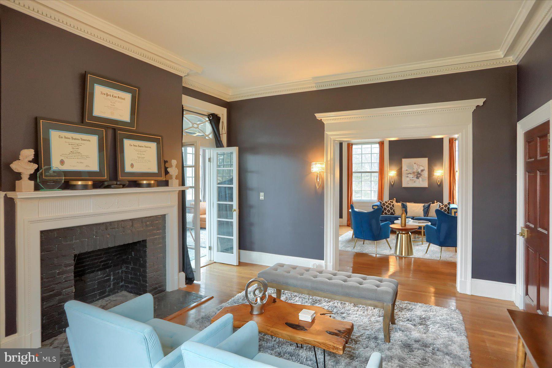 ROLAND PARK - Residential