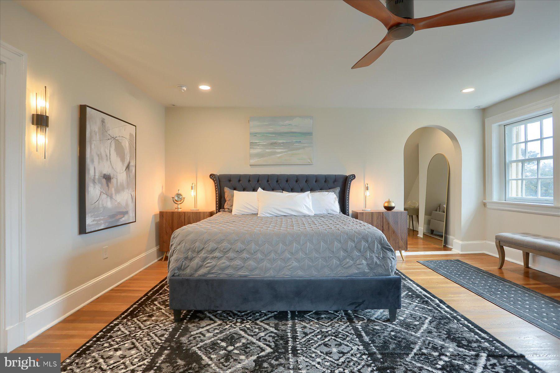 ROLAND PARK - Residential