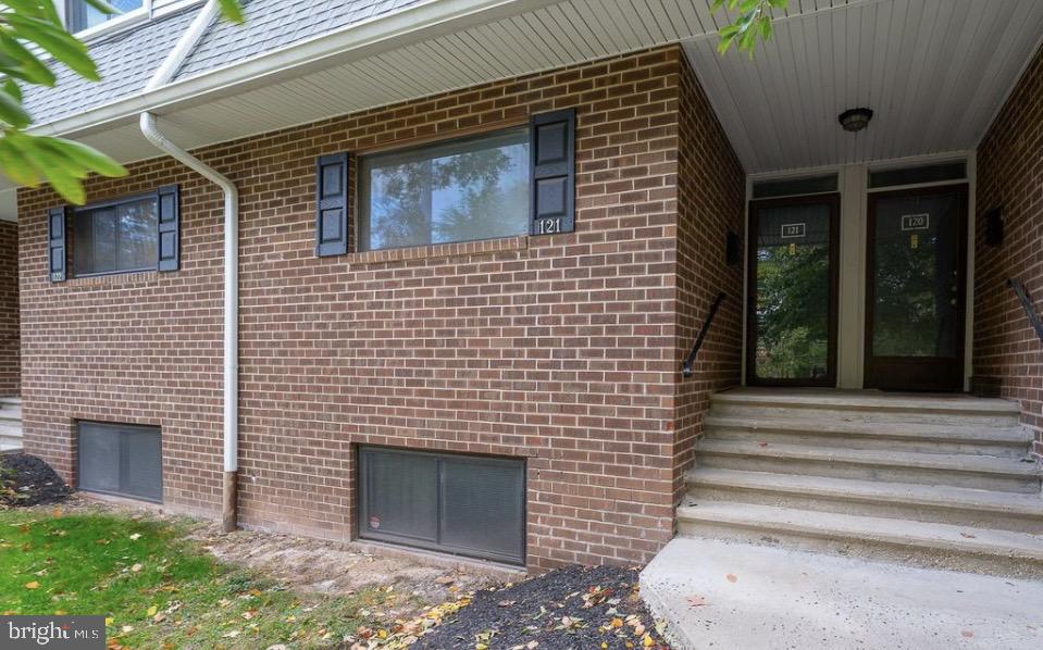 121 STONY WAY STREET 121
