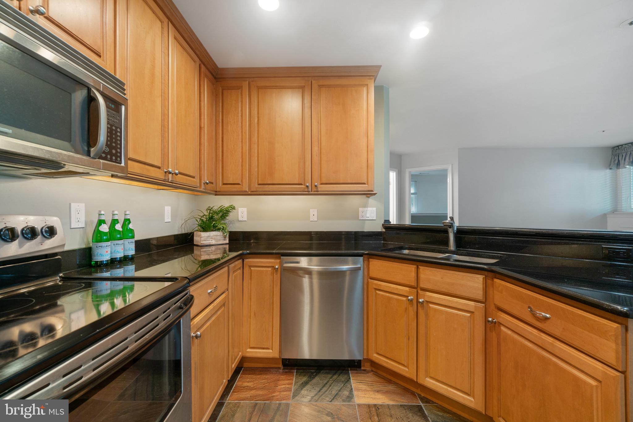 DORSEY HALL - Residential