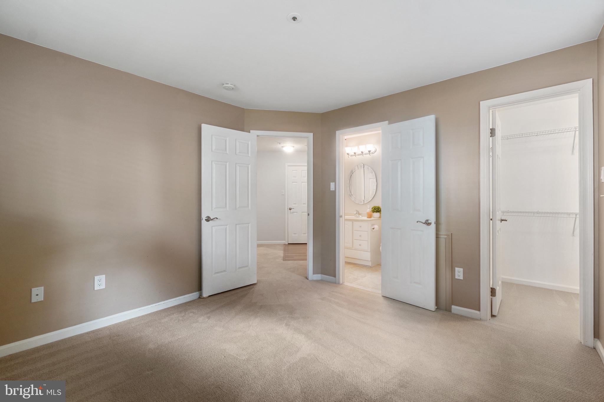 DORSEY HALL - Residential