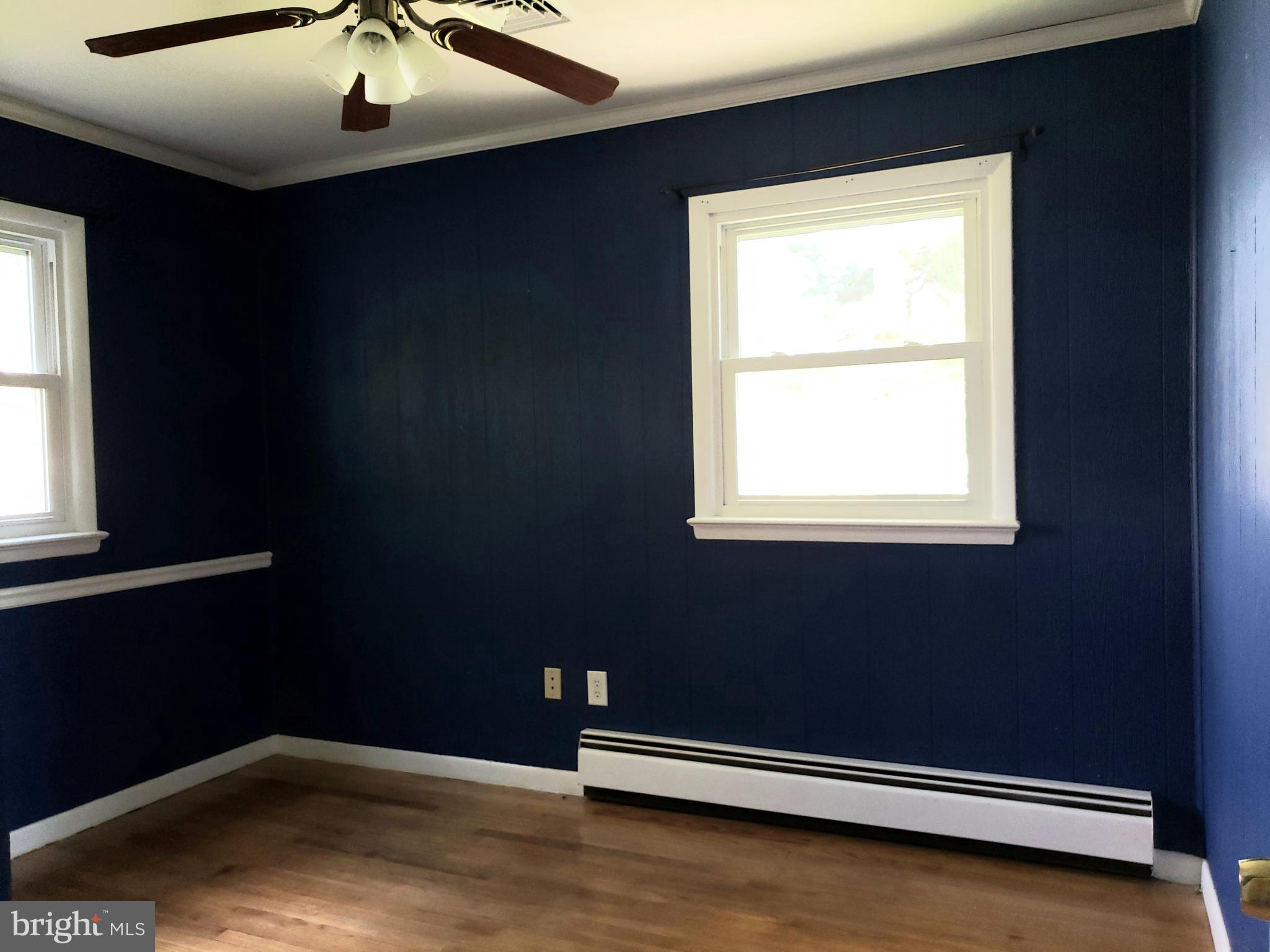 CALVERT MANOR - Residential Lease