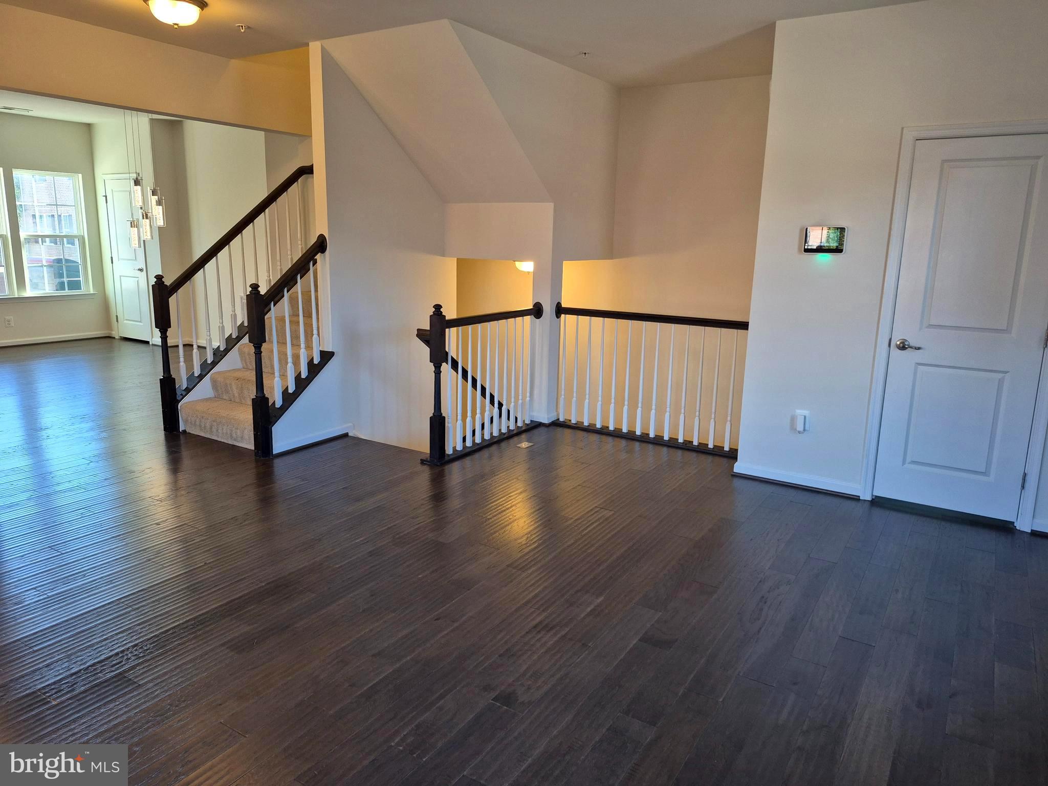 WESTCHESTER SQUARE - Residential Lease