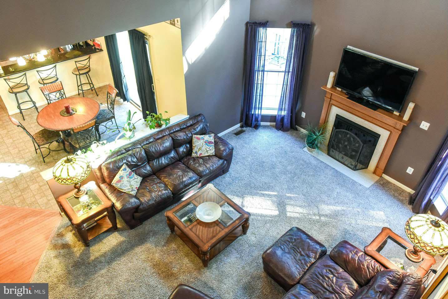 NEWTON MANOR - Residential