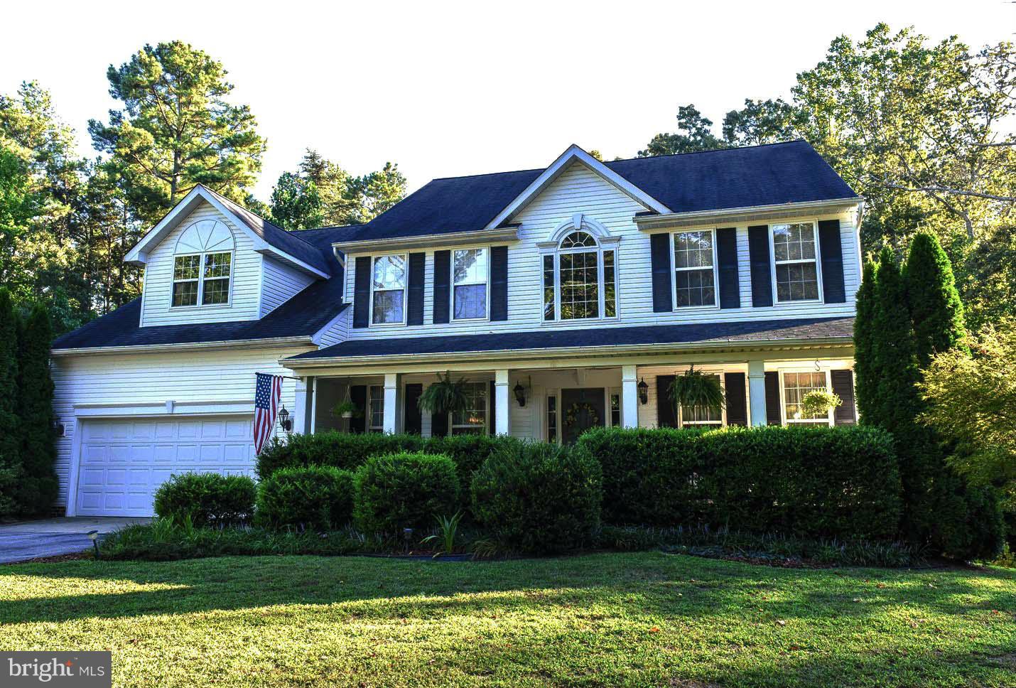 NEWTON MANOR - Residential