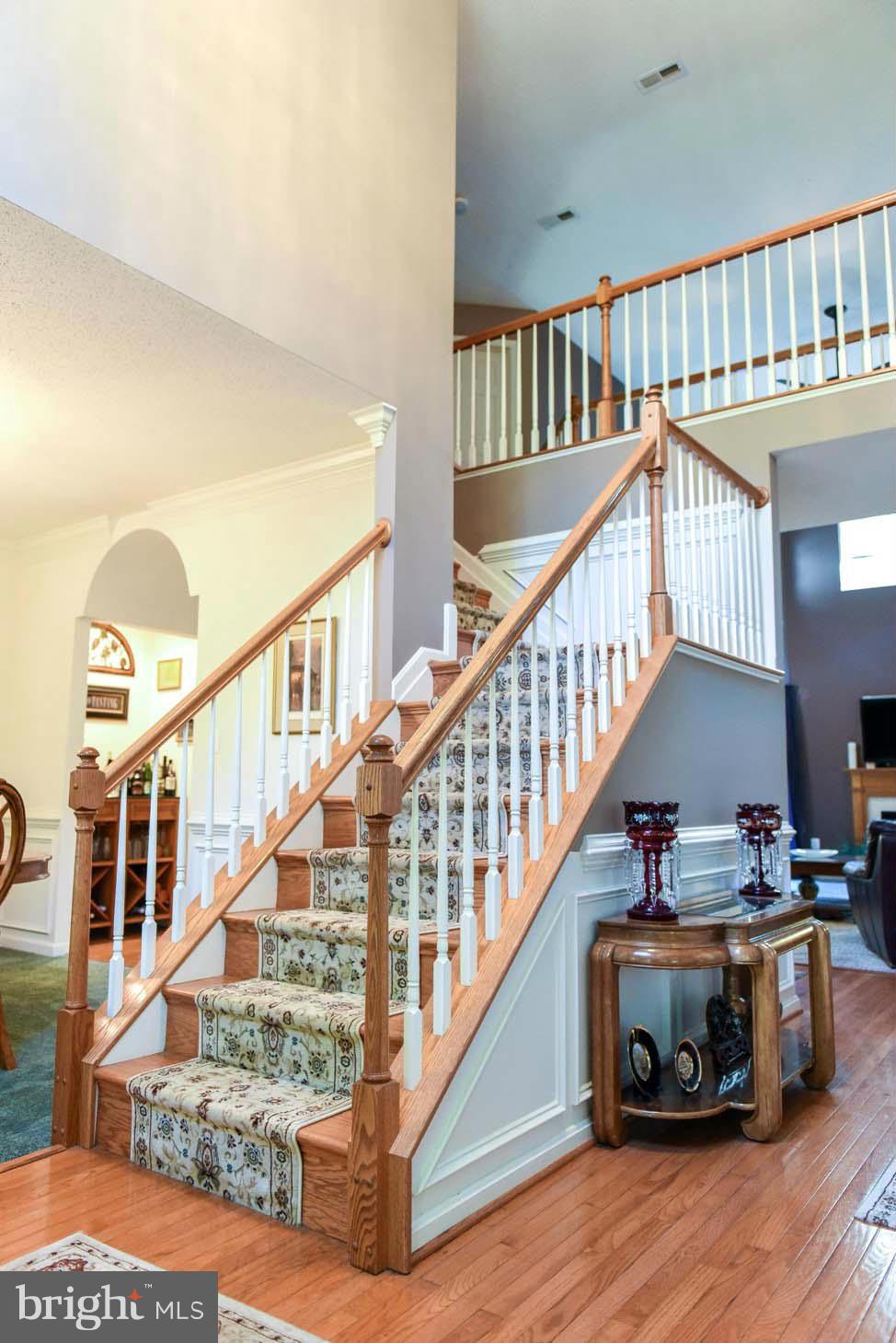 NEWTON MANOR - Residential