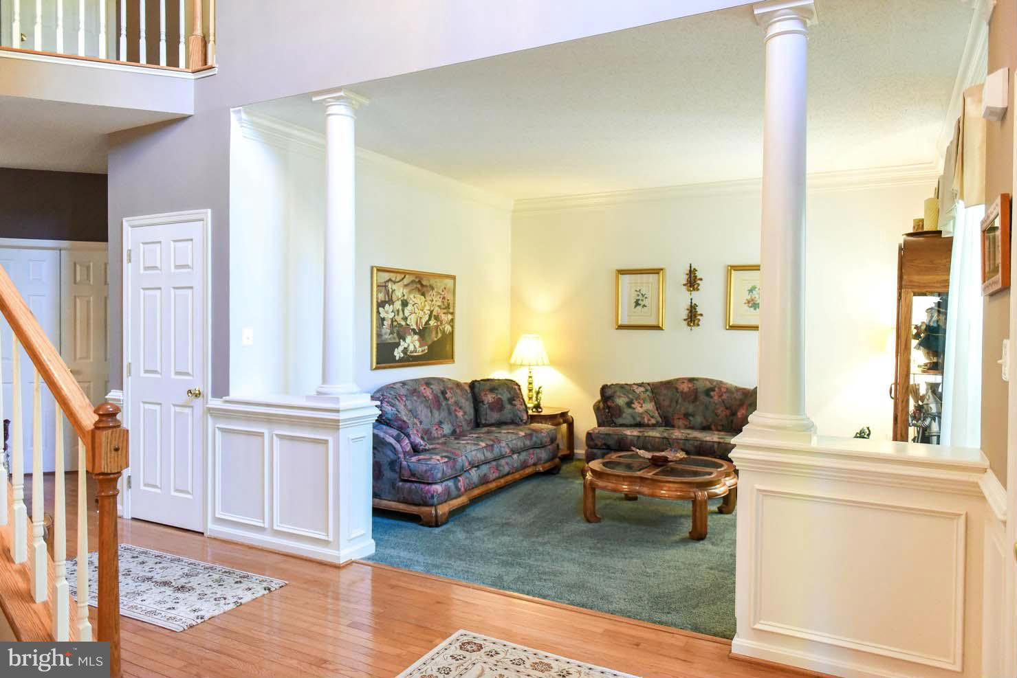 NEWTON MANOR - Residential