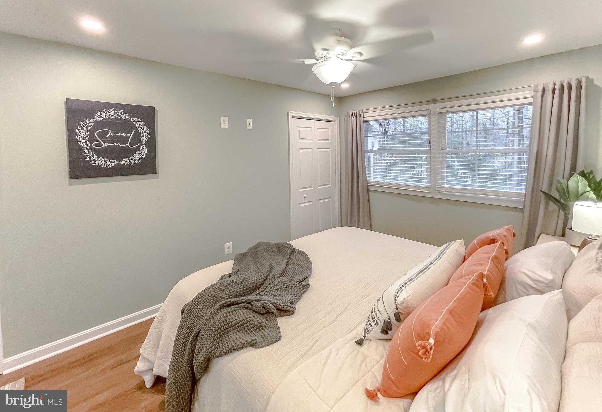 TOWN CREEK - Residential