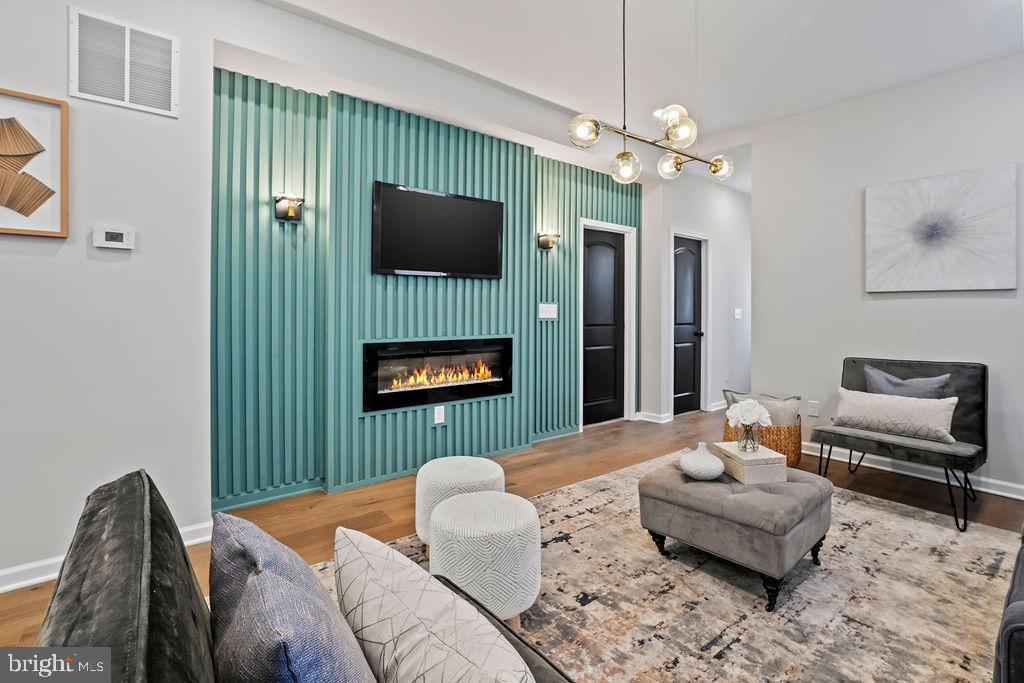 GWYNN OAK - Residential