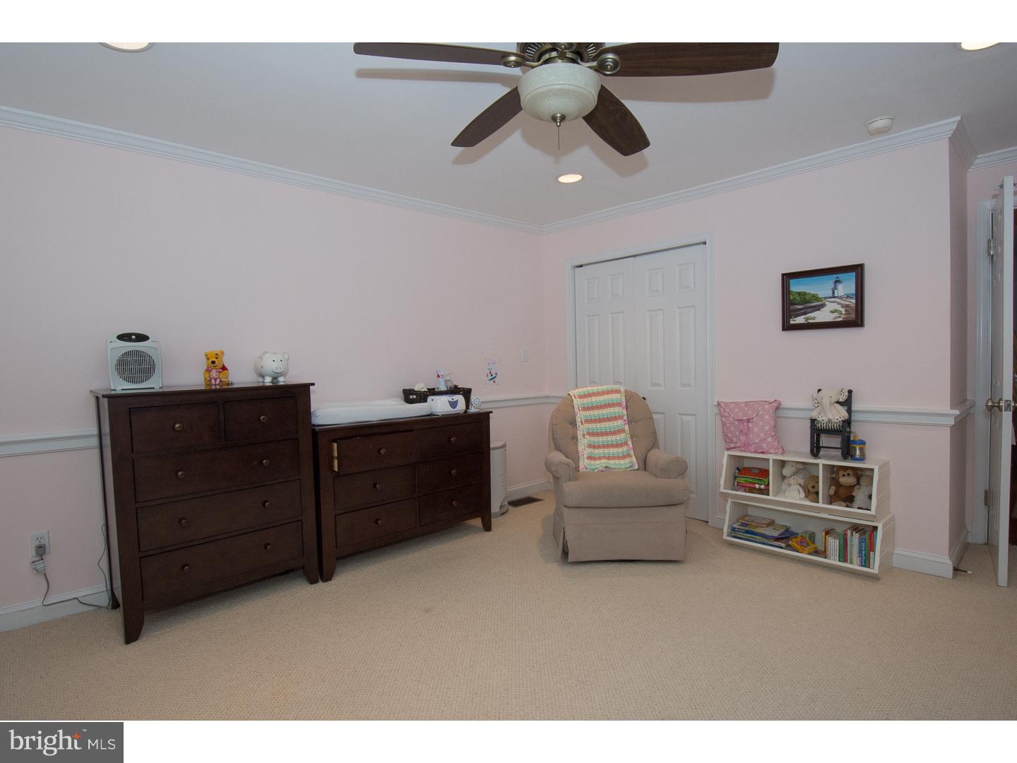 WASHINGTON SQ - Residential