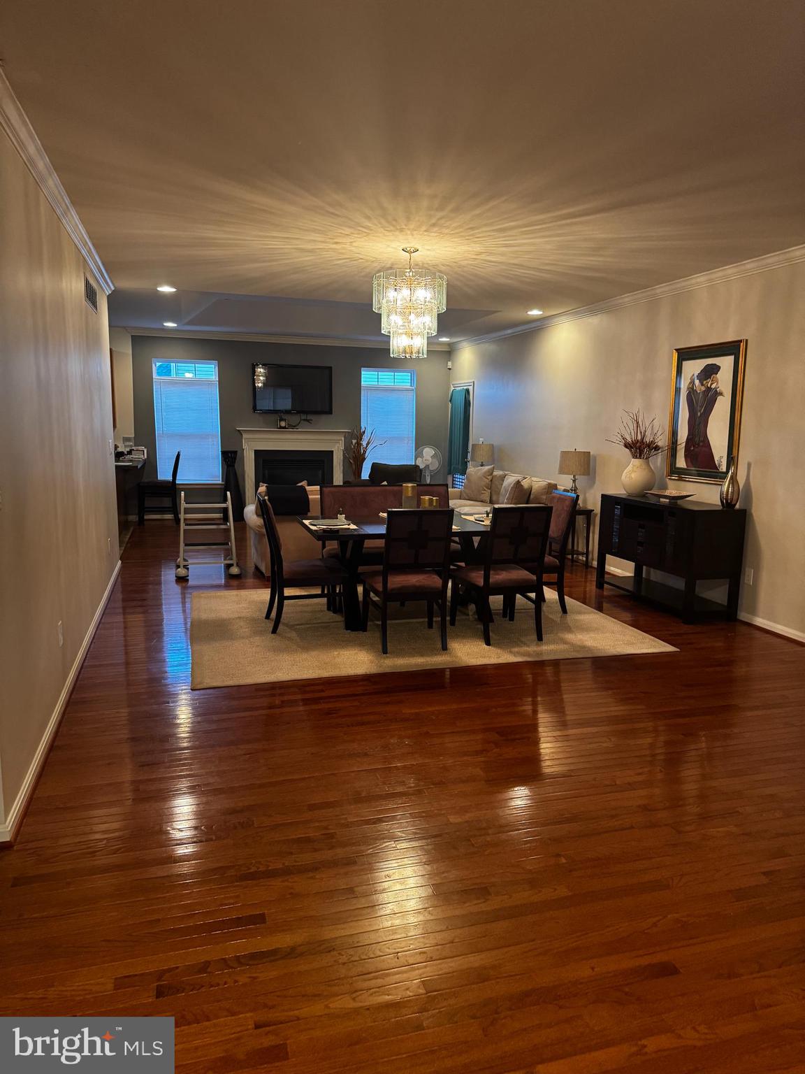 417 WILLOWWOOD DRIVE