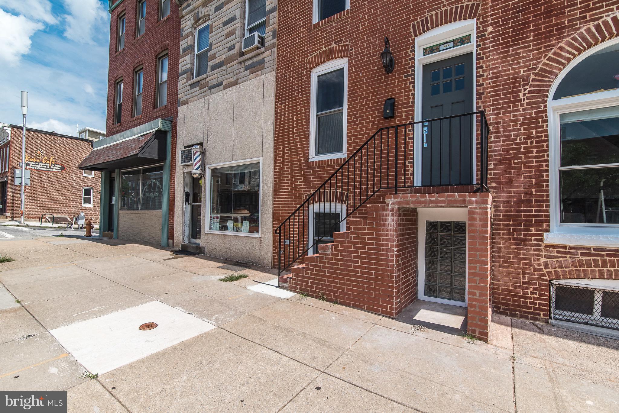 RIVERSIDE - Residential Lease