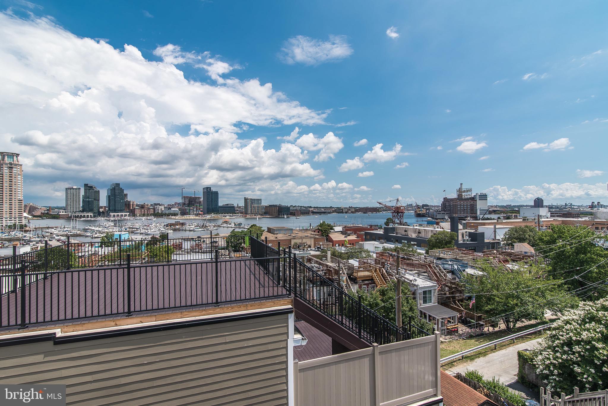 RIVERSIDE - Residential Lease