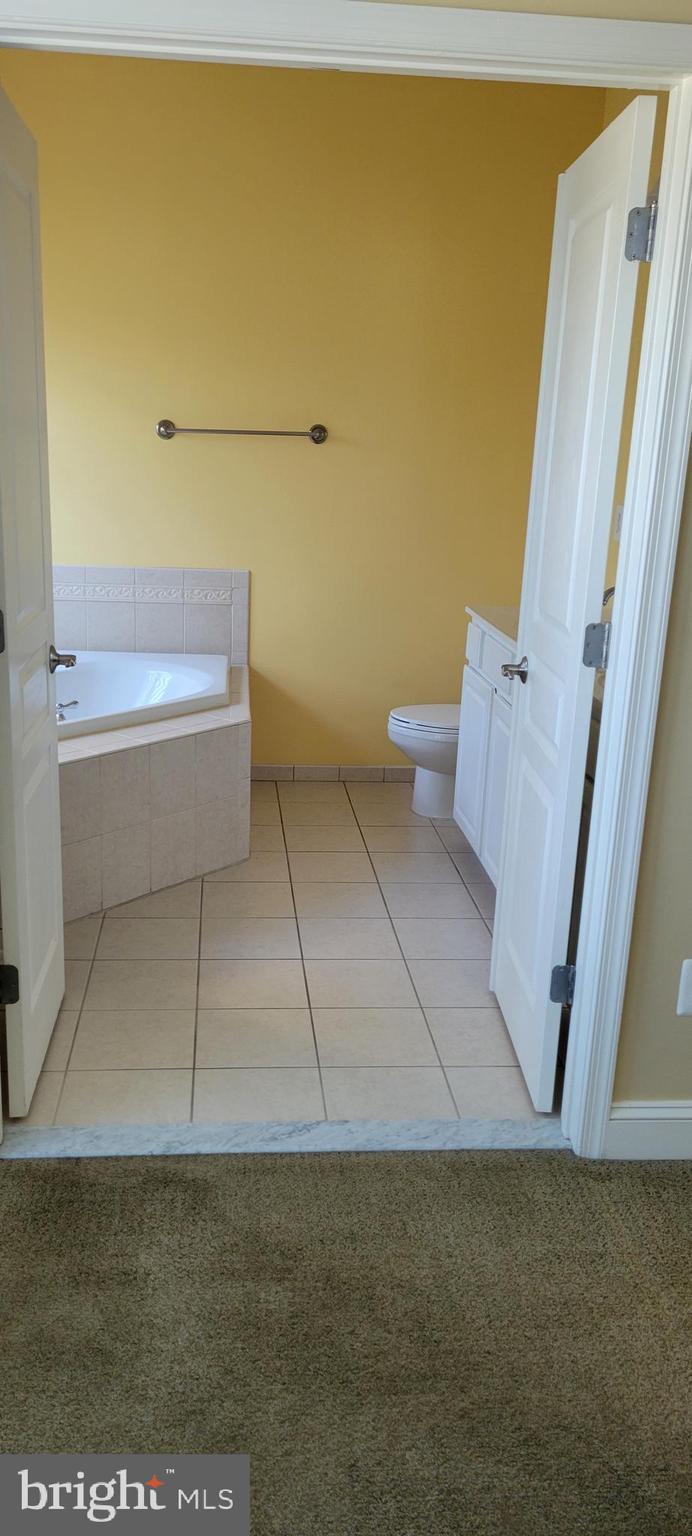 CROFTON GATE - Residential Lease