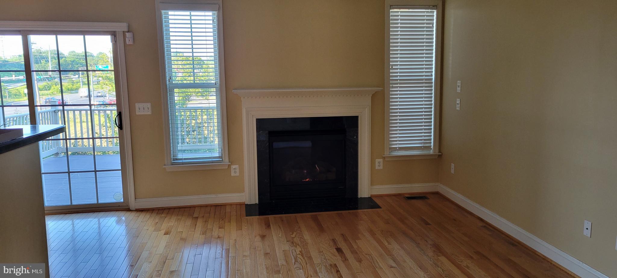 CROFTON GATE - Residential Lease