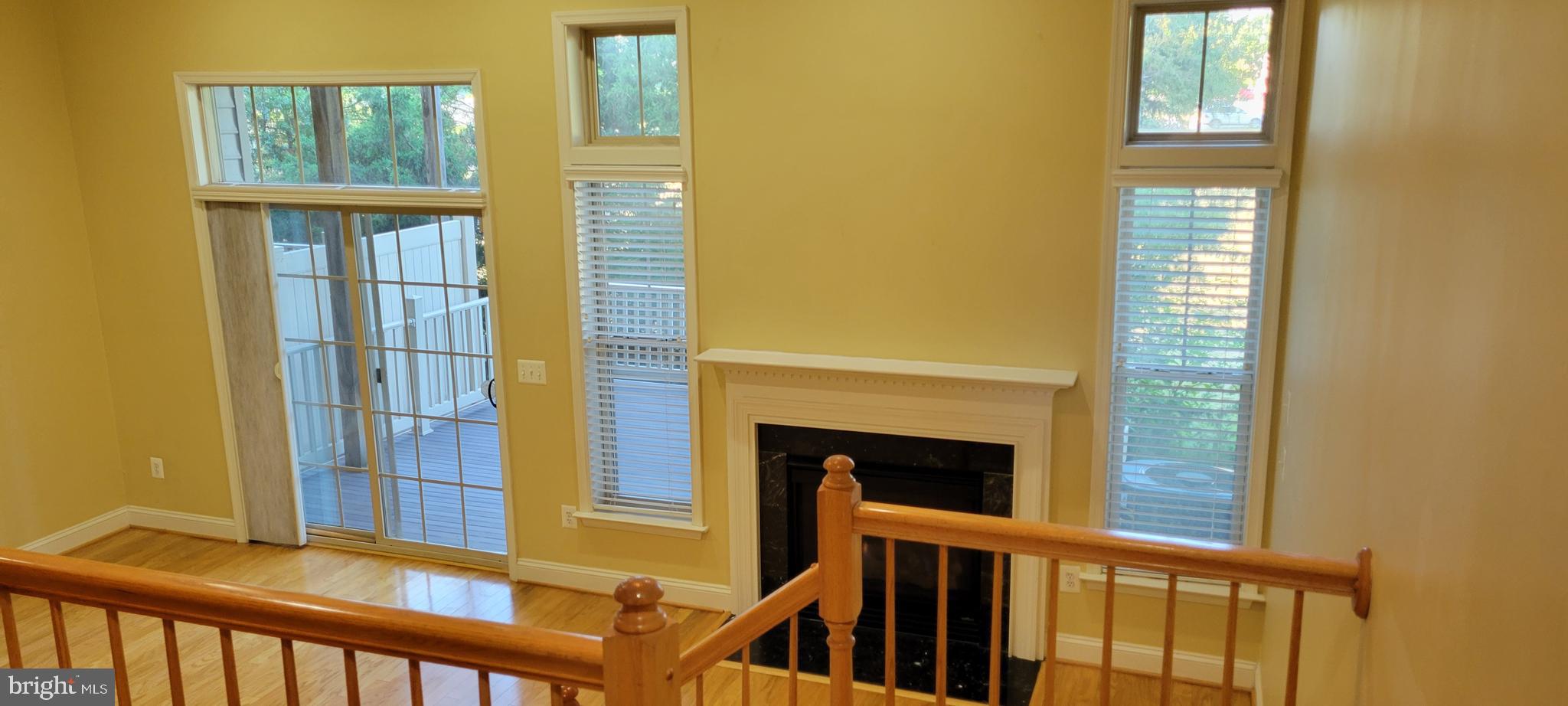 CROFTON GATE - Residential Lease