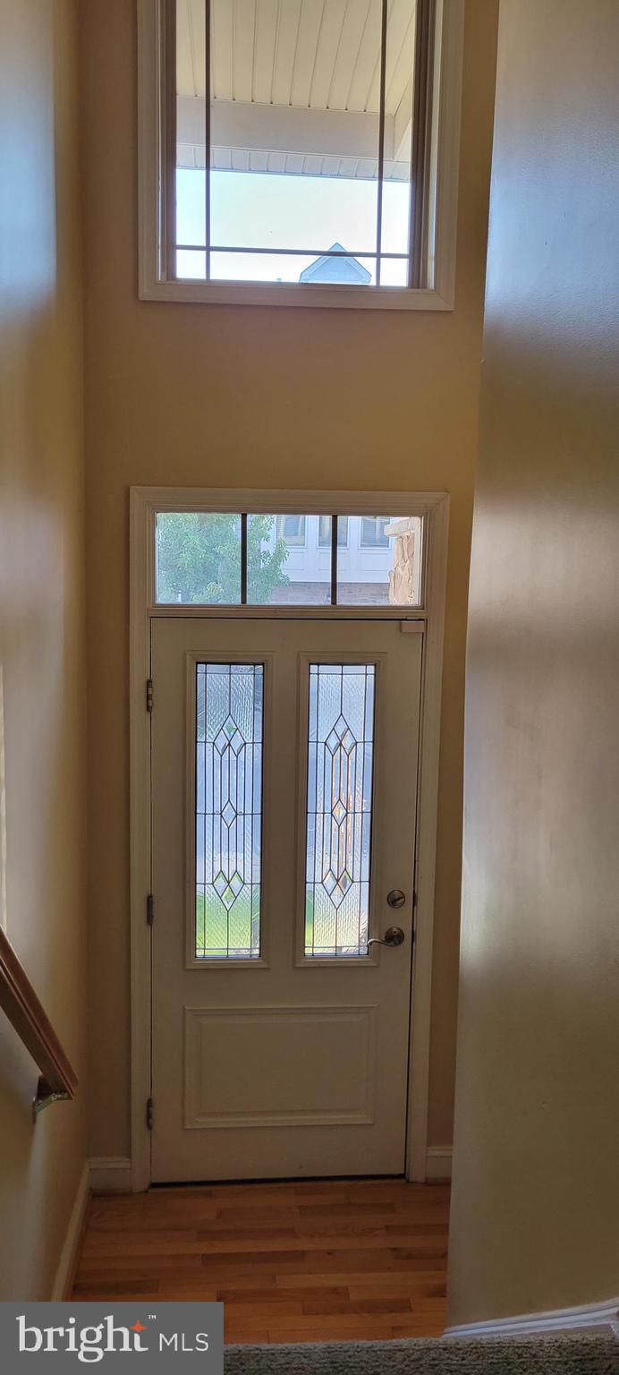 CROFTON GATE - Residential Lease