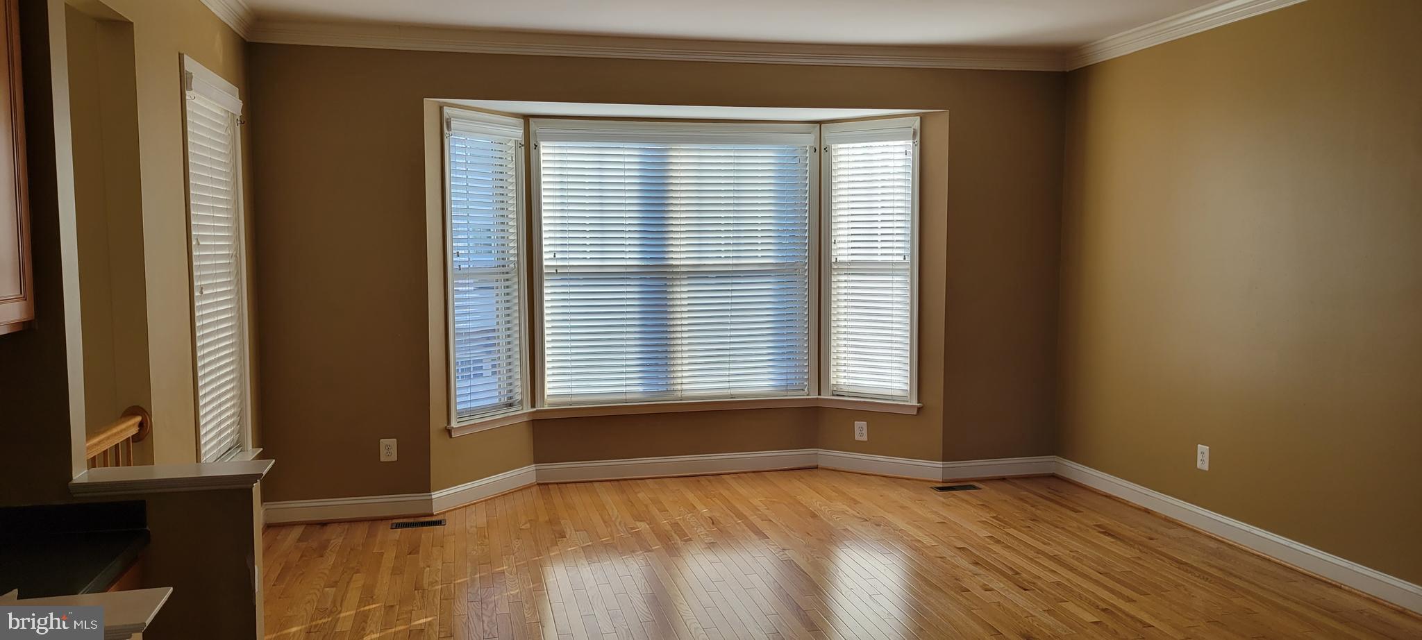 CROFTON GATE - Residential Lease