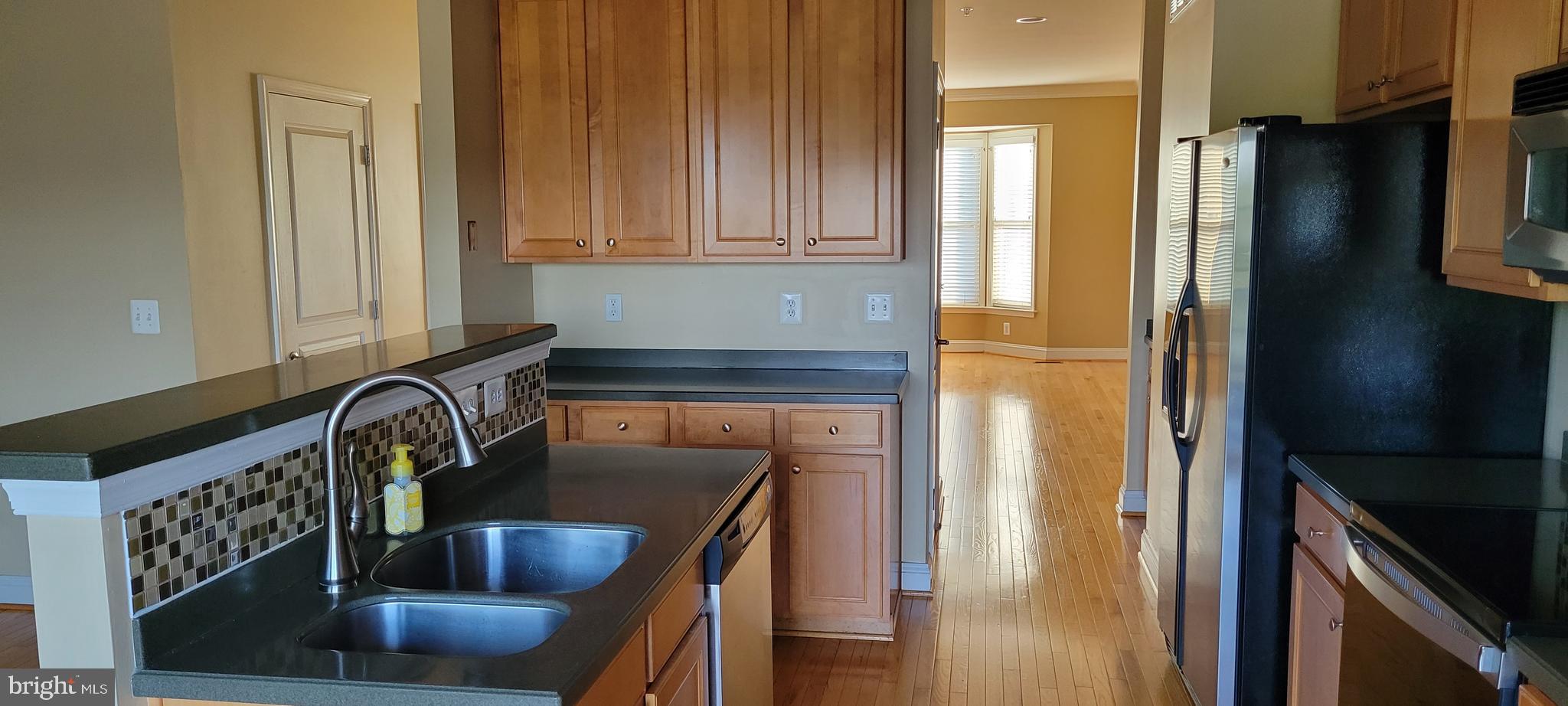 CROFTON GATE - Residential Lease