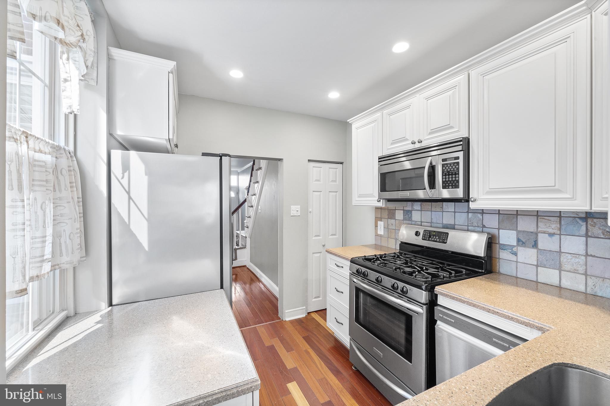 FISHTOWN - Residential Lease