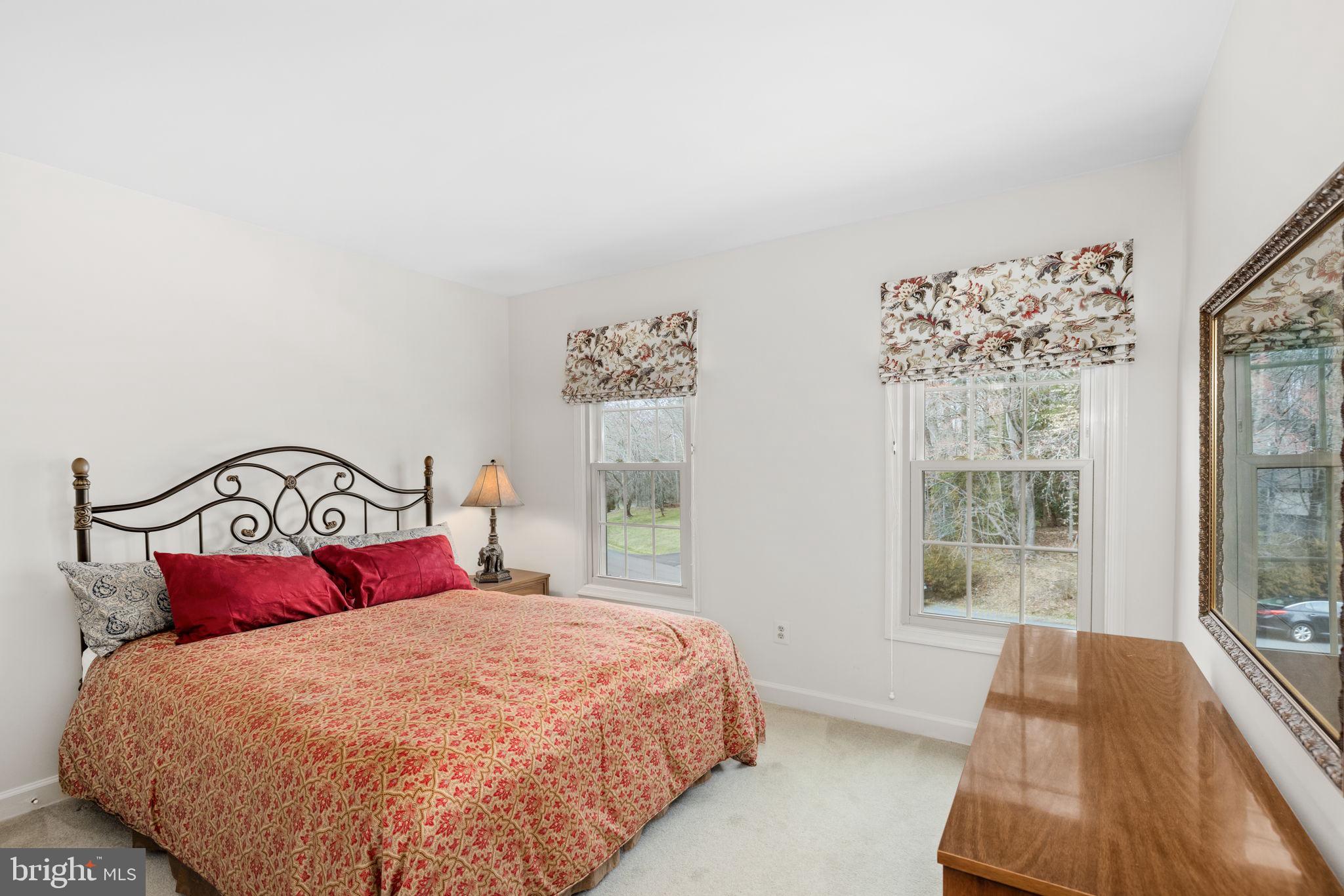 POHICK STATION - Residential