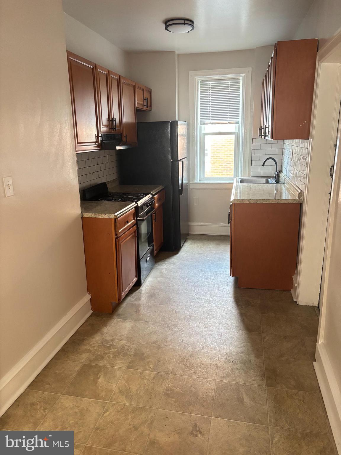 FOLCROFT - Residential Lease