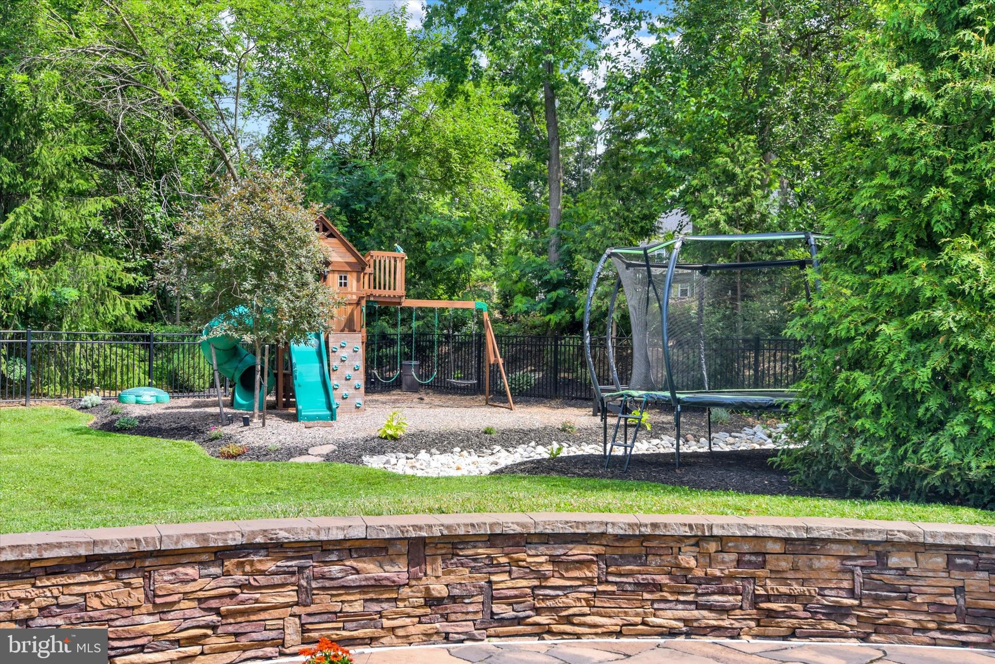 PEPPERMINT SPRINGS - Residential