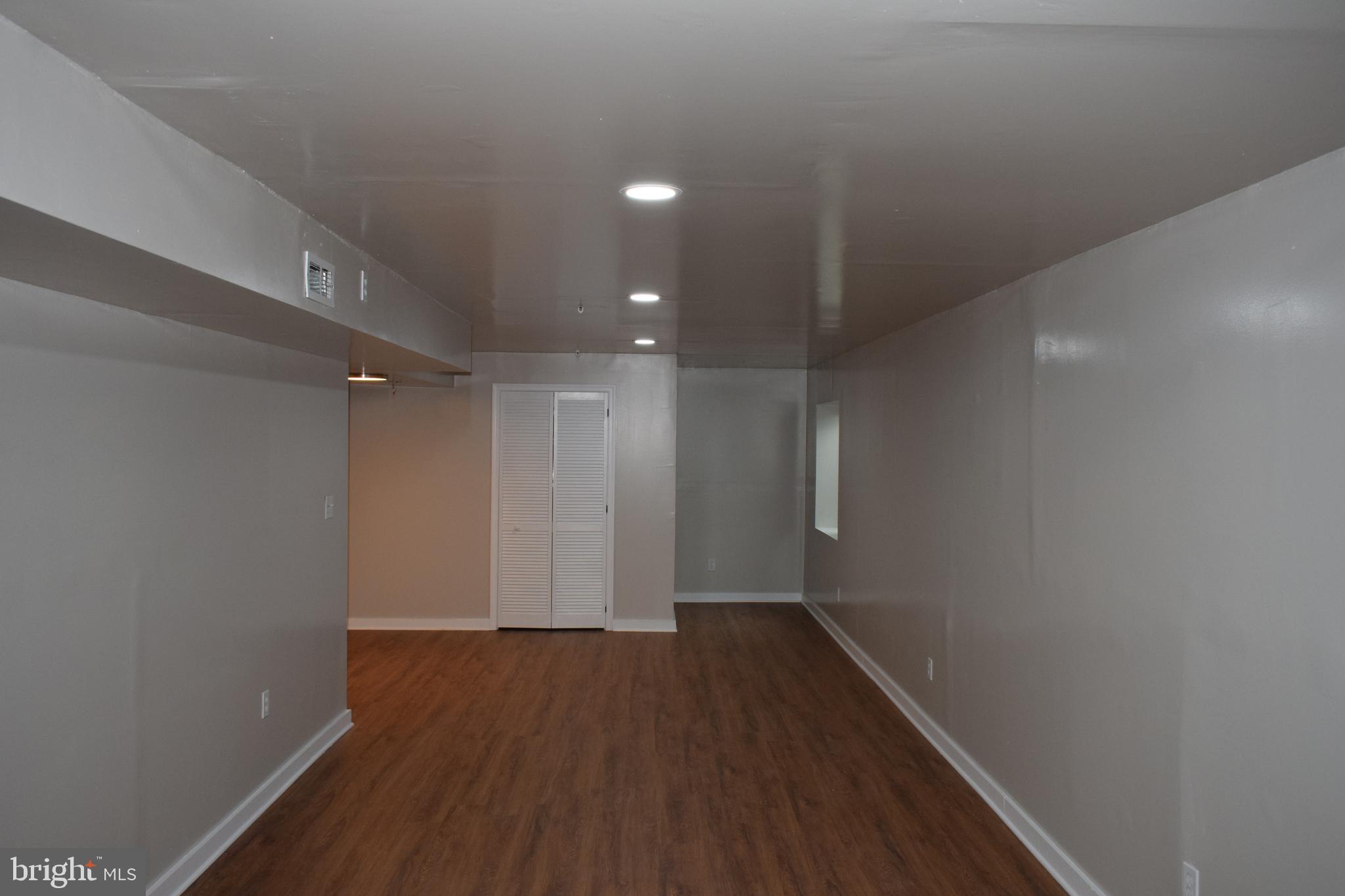 MIDDLE RIVER - Residential Lease