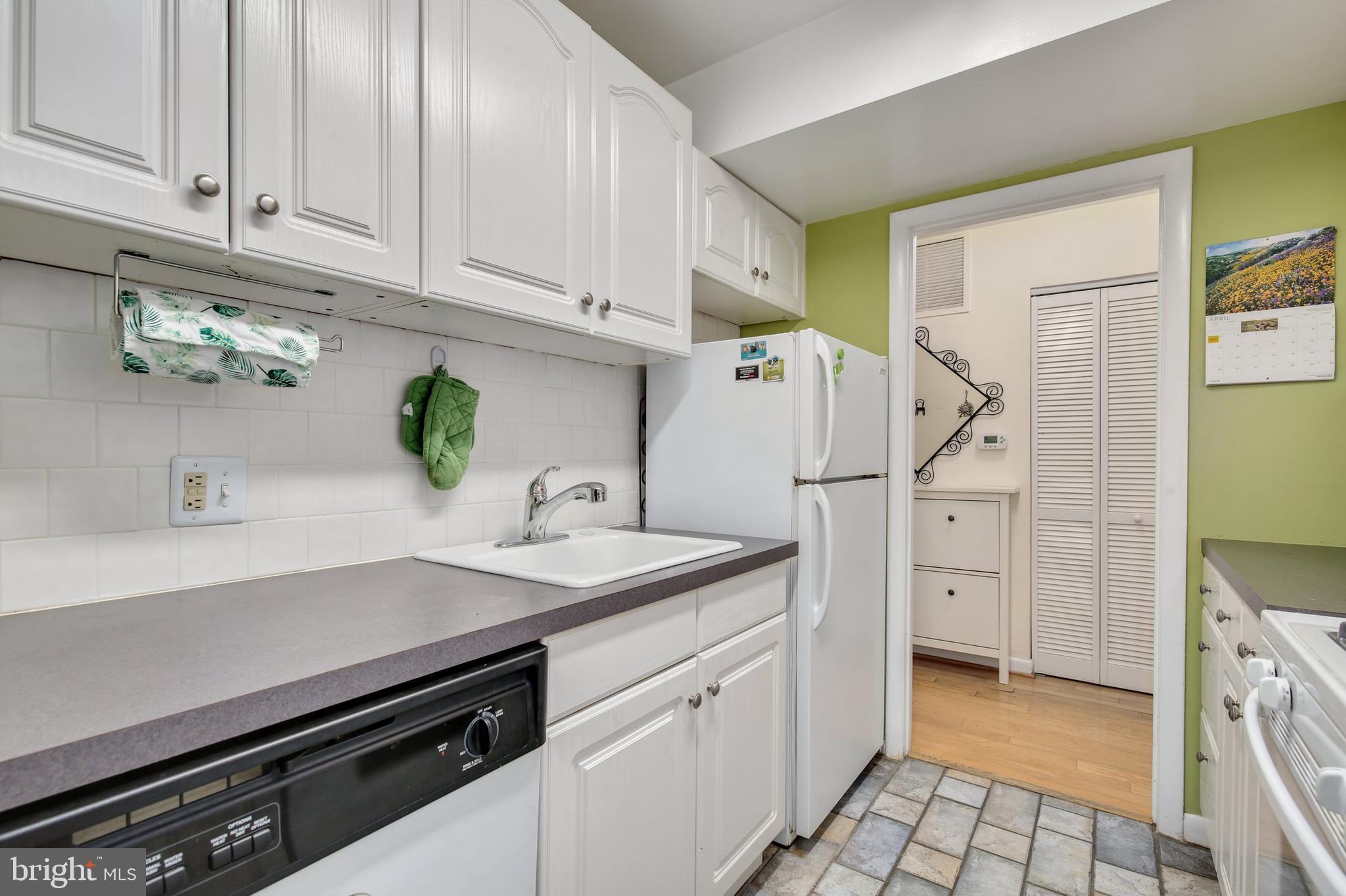 SUSSEX HOUSE - Residential