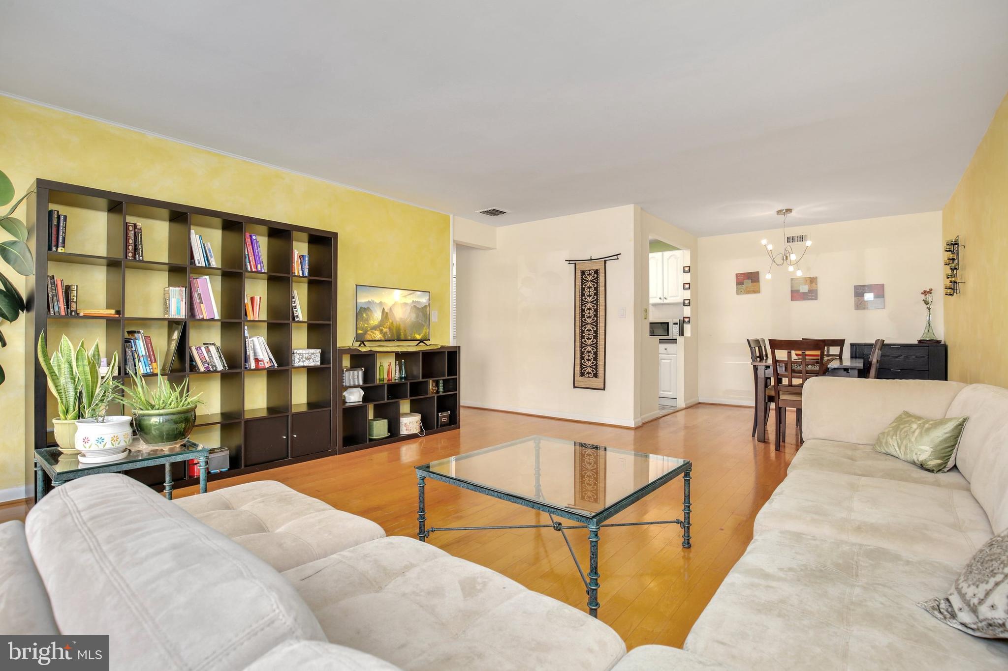 SUSSEX HOUSE - Residential