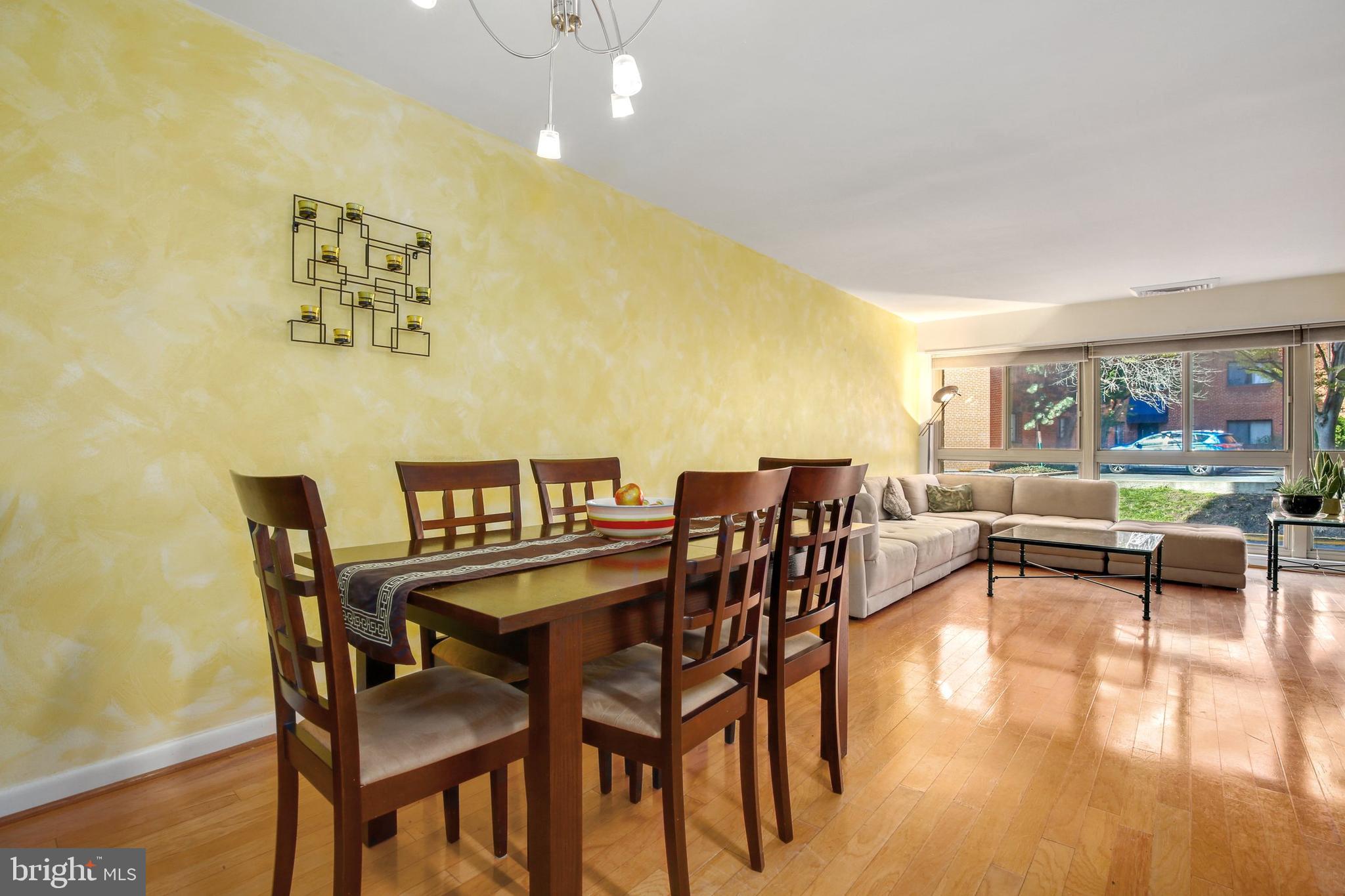 SUSSEX HOUSE - Residential