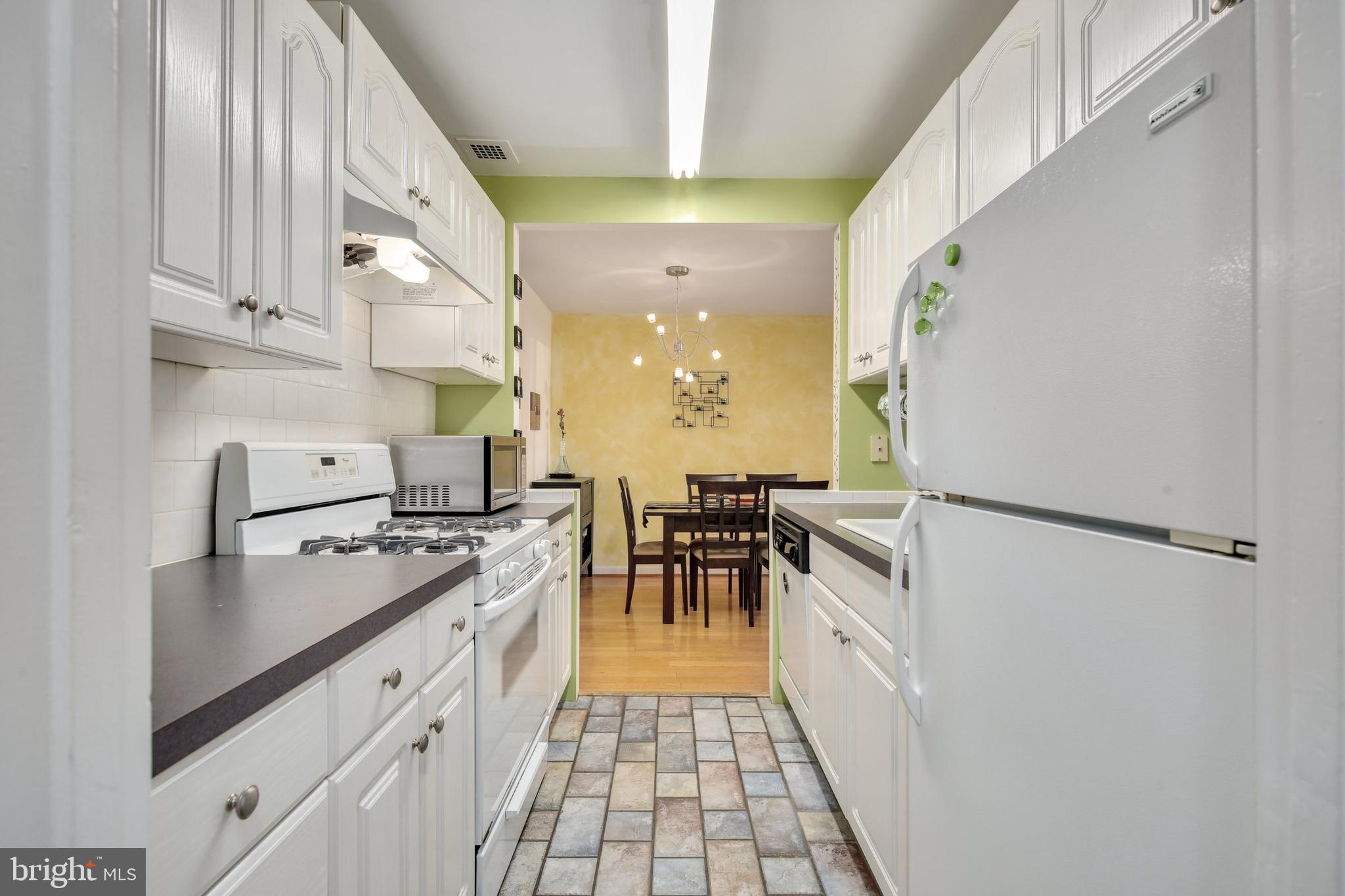 SUSSEX HOUSE - Residential