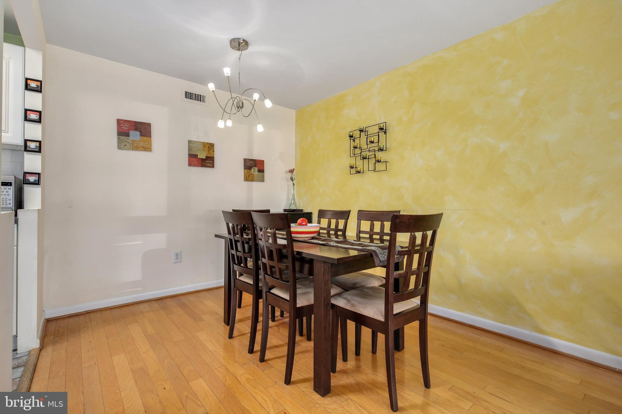 SUSSEX HOUSE - Residential