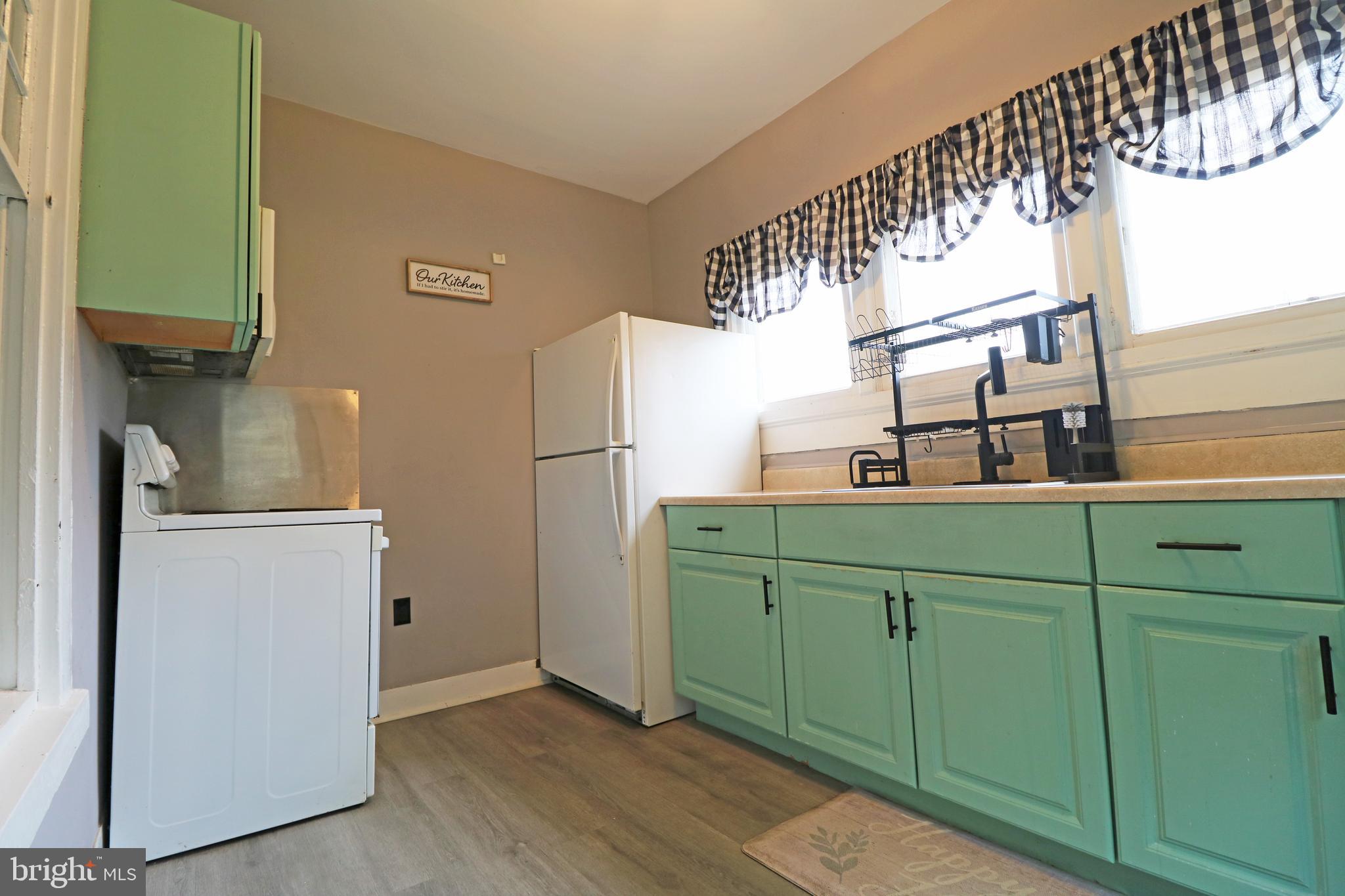 EDDYSTONE VILLAGE - Residential