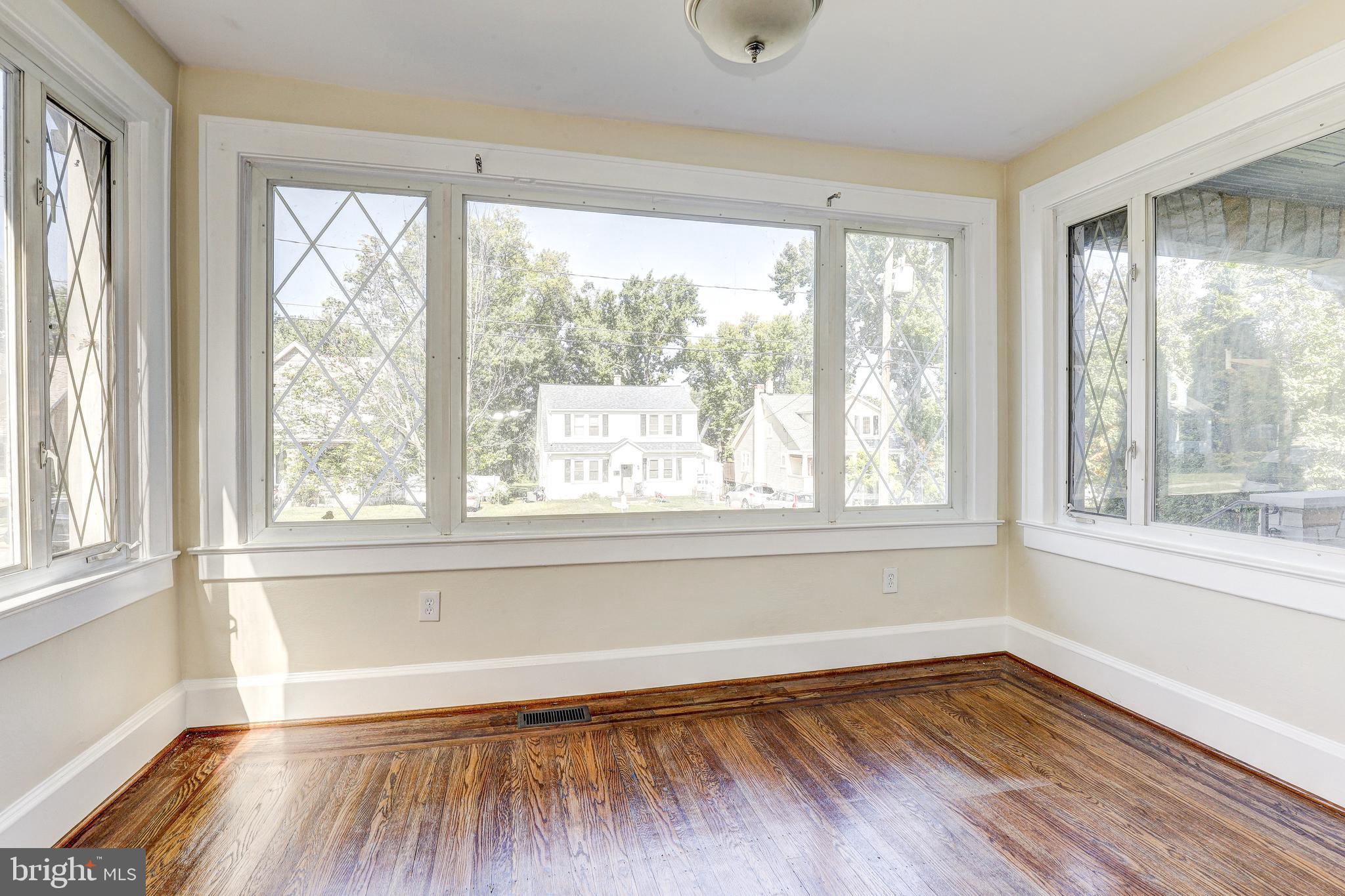 PARKVILLE - Residential