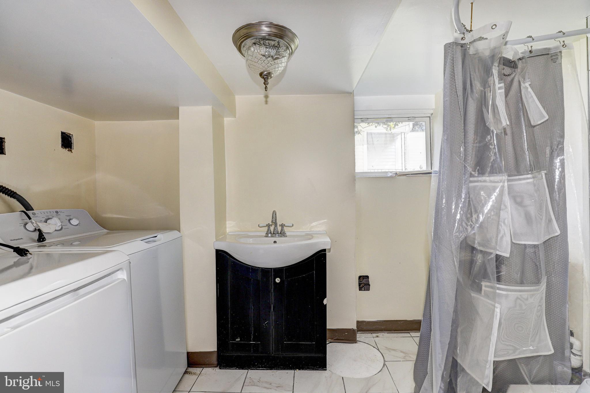 PARKVILLE - Residential