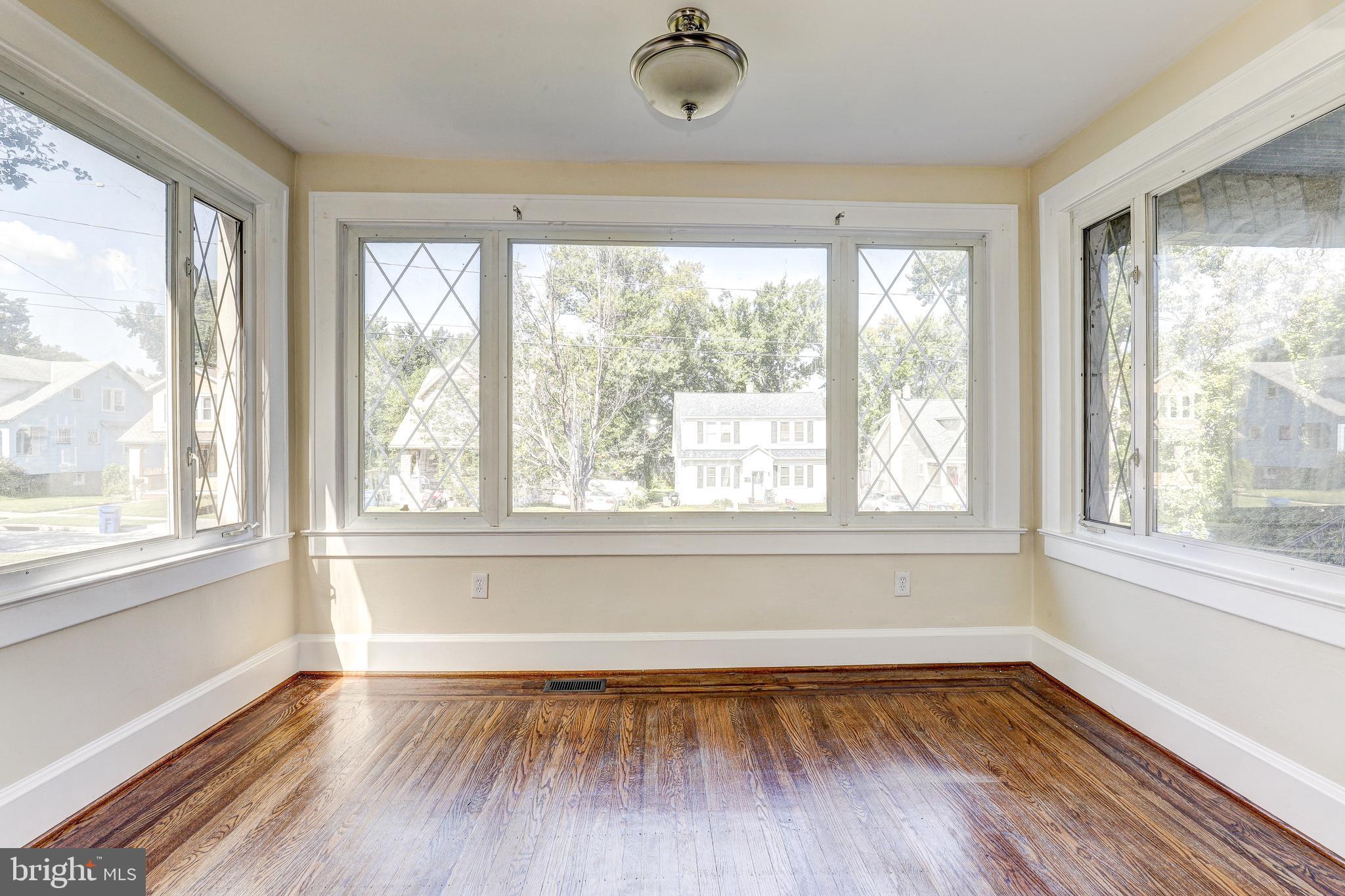 PARKVILLE - Residential