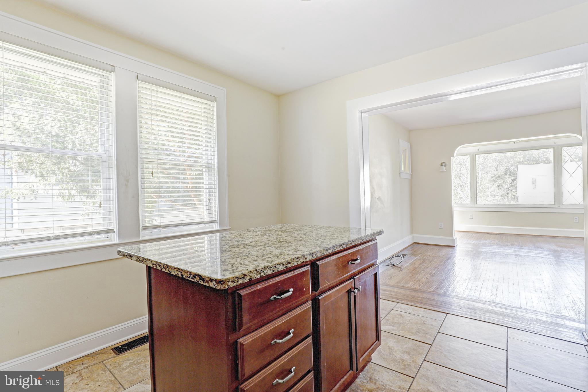 PARKVILLE - Residential