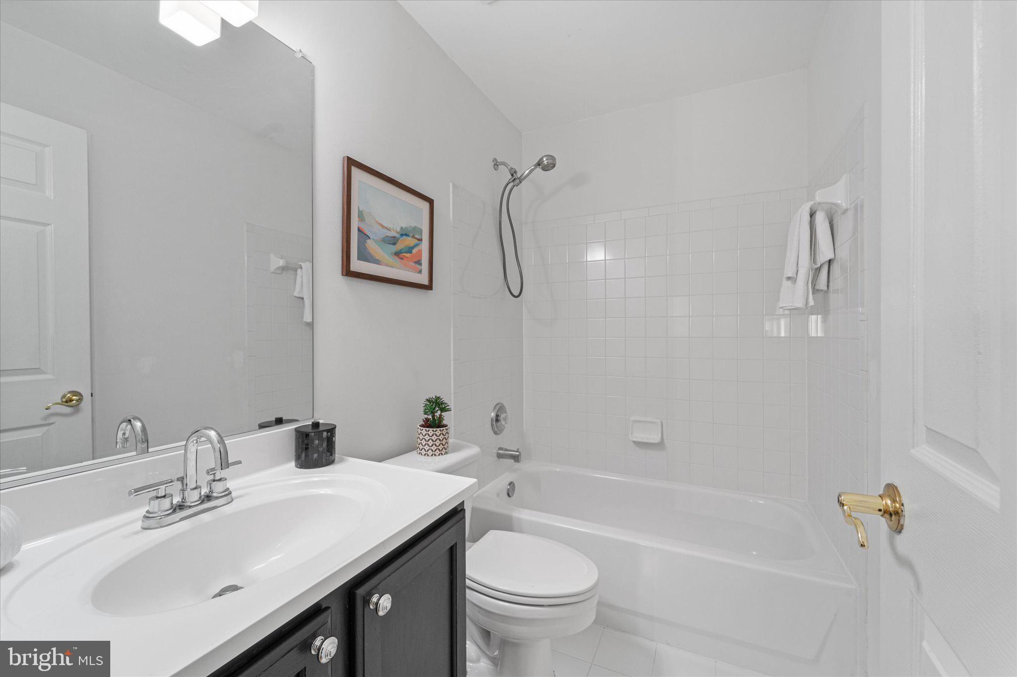 RANDOM HILLS - Residential