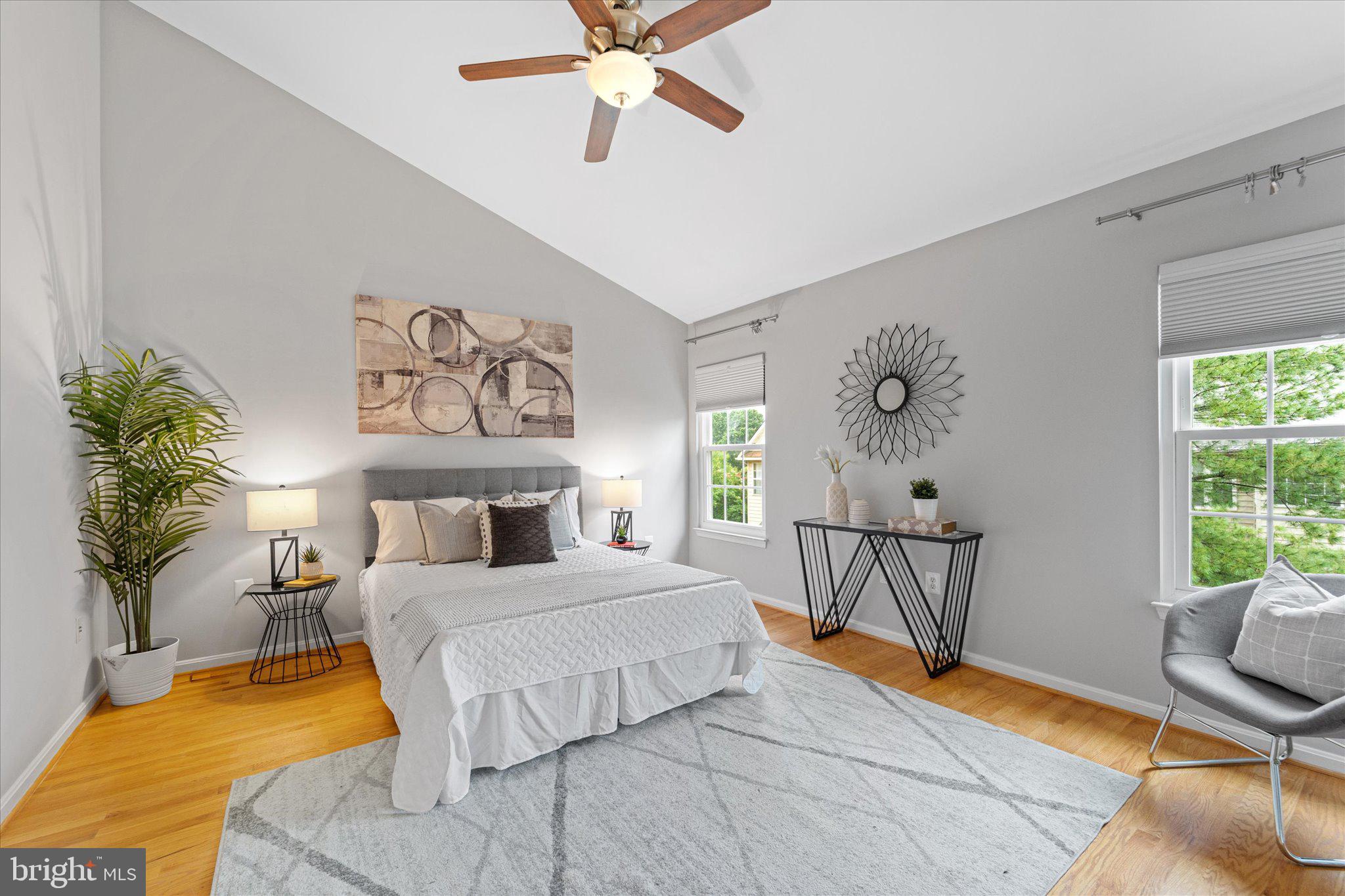 RANDOM HILLS - Residential