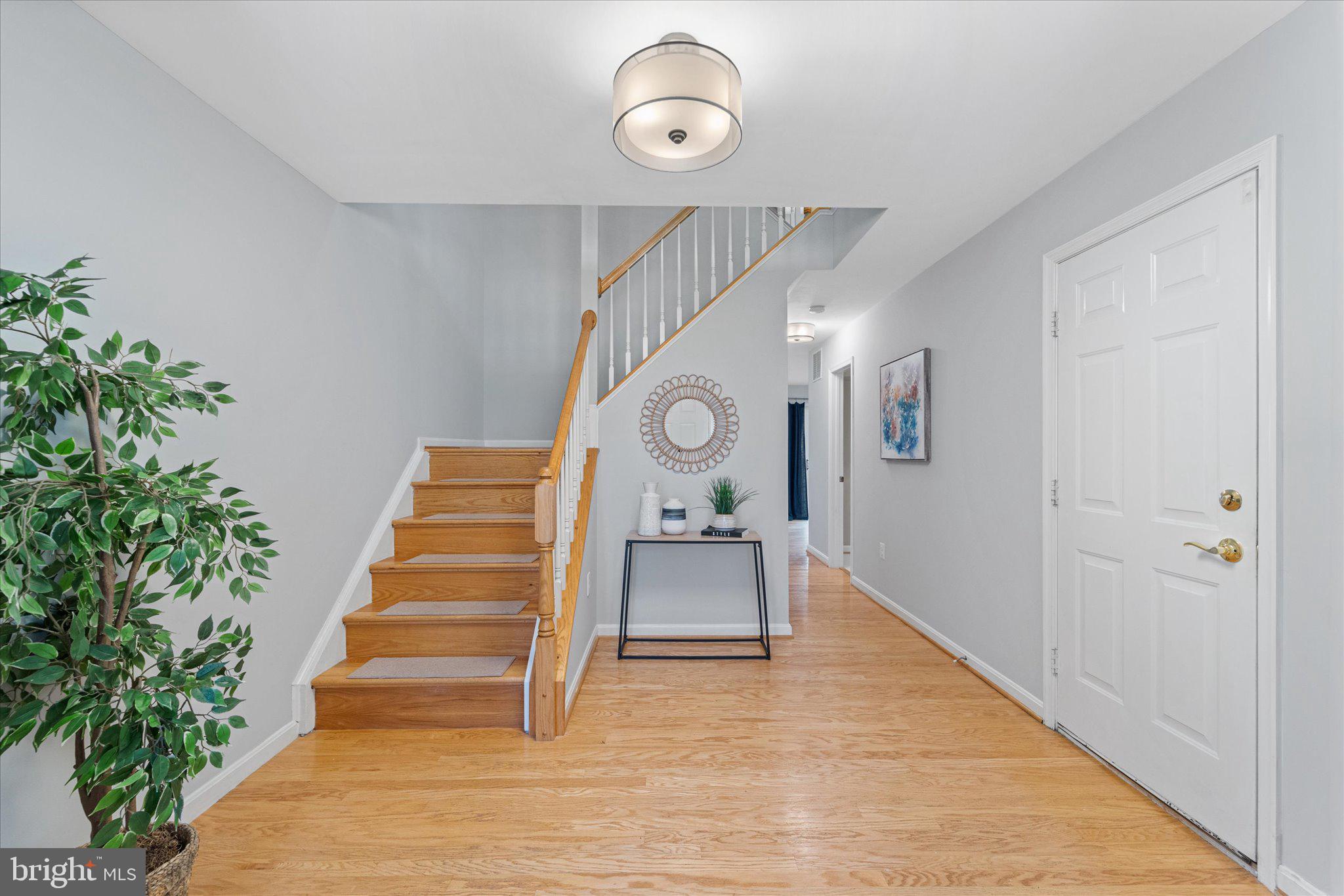 RANDOM HILLS - Residential